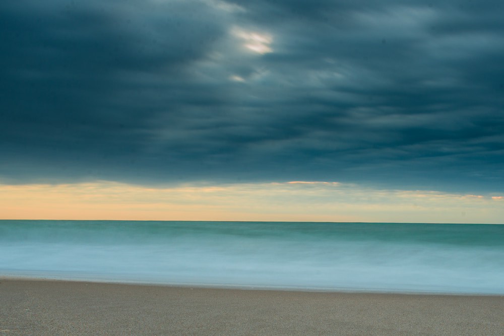 Nikon D800 + AF Zoom-Nikkor 35-70mm f/2.8D sample photo. An early morning at vero beach, fl photography