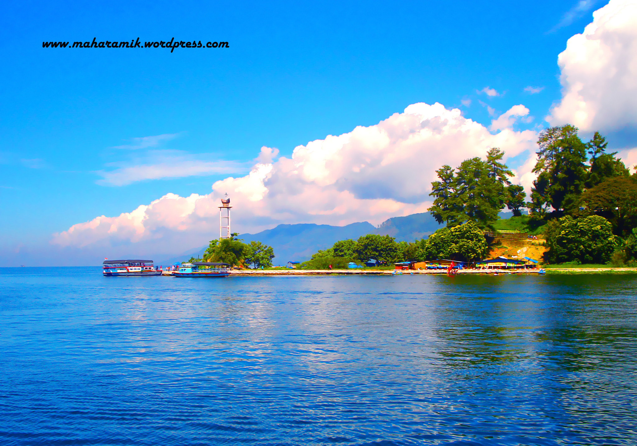 Sony DSC-W30 sample photo. Lake toba photography