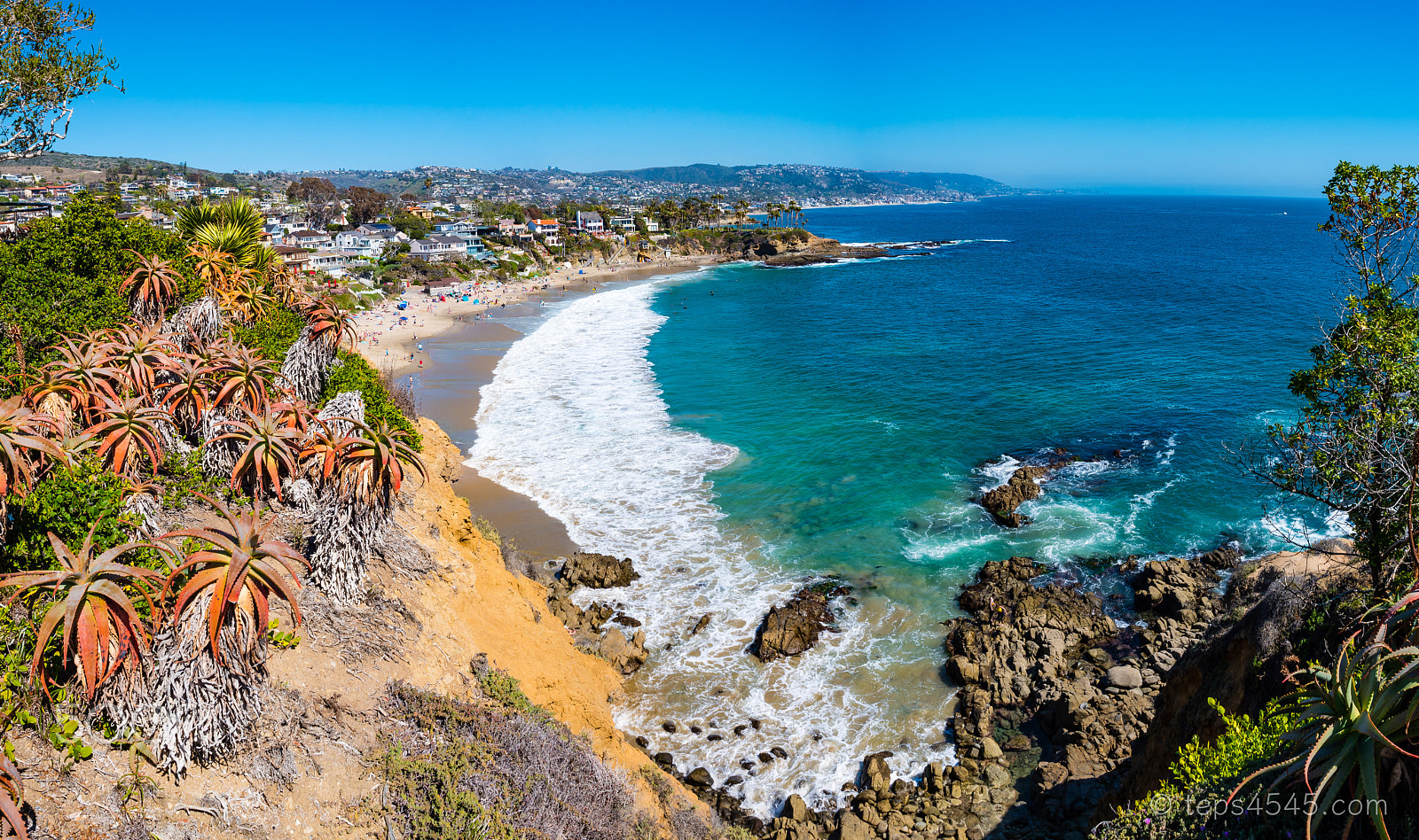 Panasonic Lumix DMC-GX8 + LEICA DG SUMMILUX 15/F1.7 sample photo. Overlook / crescent bay, laguna beach, ca photography