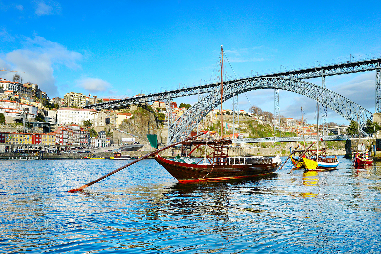 AF Zoom-Nikkor 28-80mm f/3.3-5.6G sample photo. Traditional porto scene, portugal photography