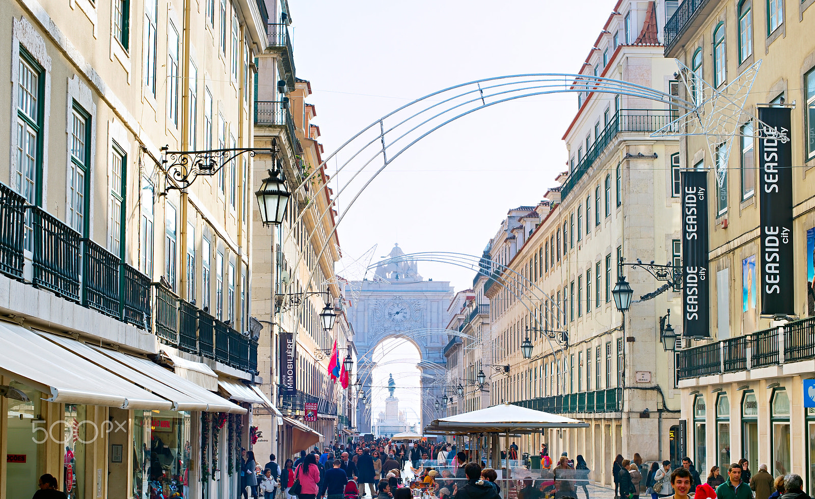 Nikon Df + Nikon AF Nikkor 50mm F1.4D sample photo. Lisbon old town street photography