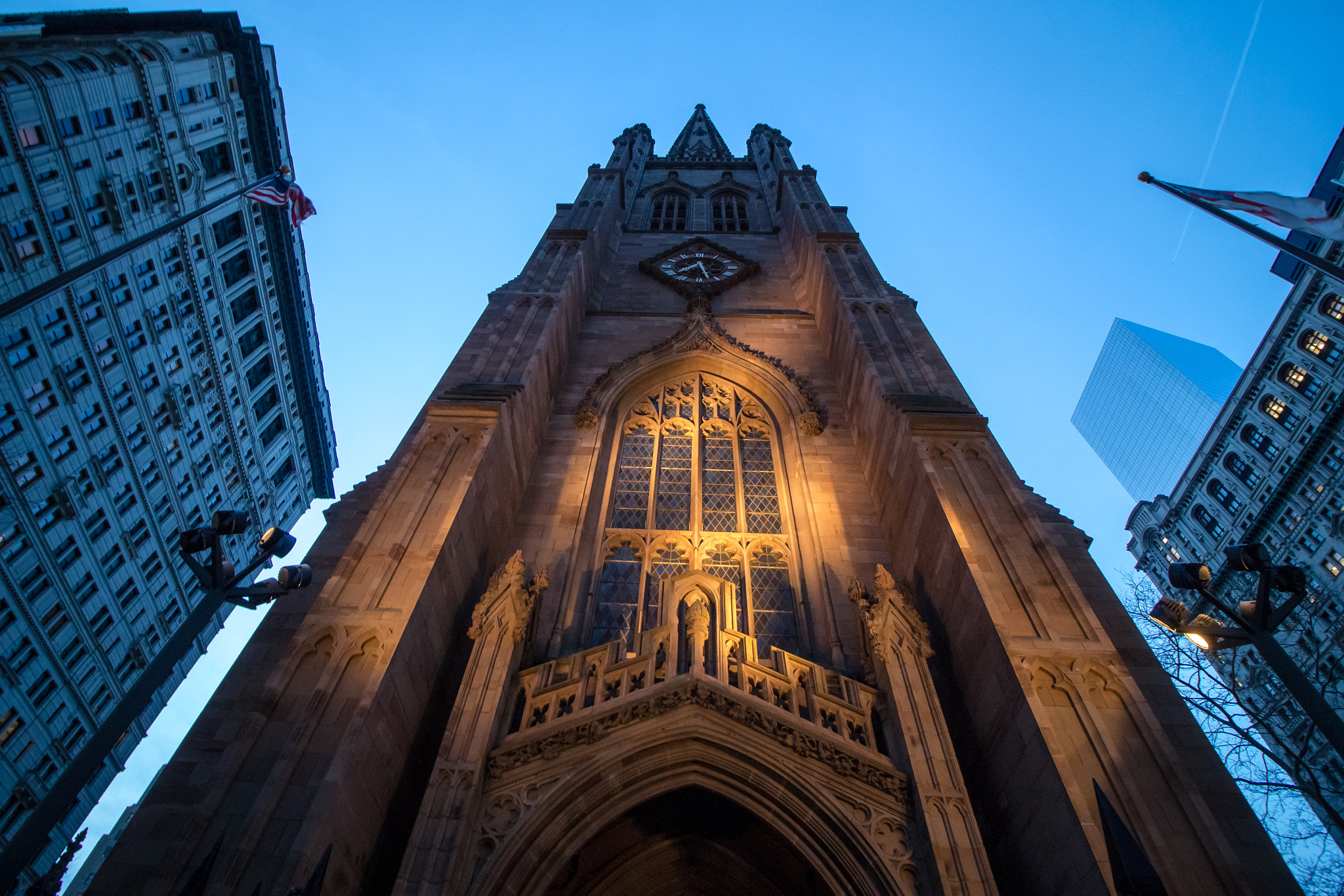 Canon EF-S 10-18mm F4.5–5.6 IS STM sample photo. Trinity church photography