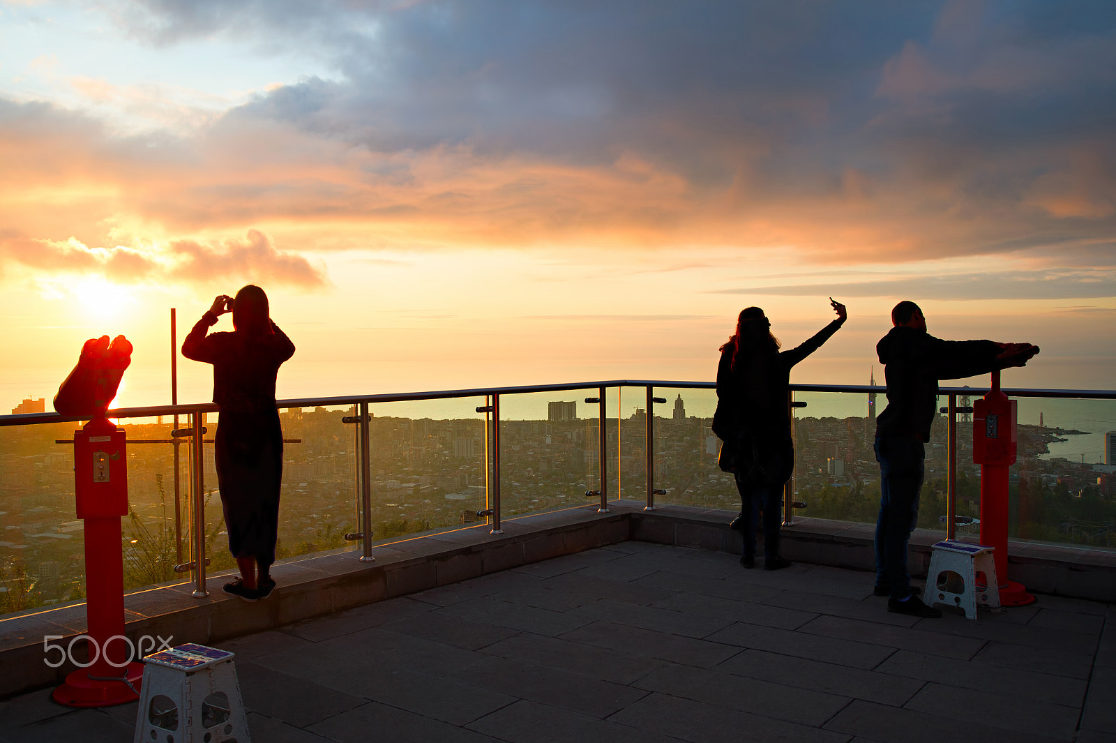 AF Zoom-Nikkor 28-80mm f/3.3-5.6G sample photo. View point at sunset photography