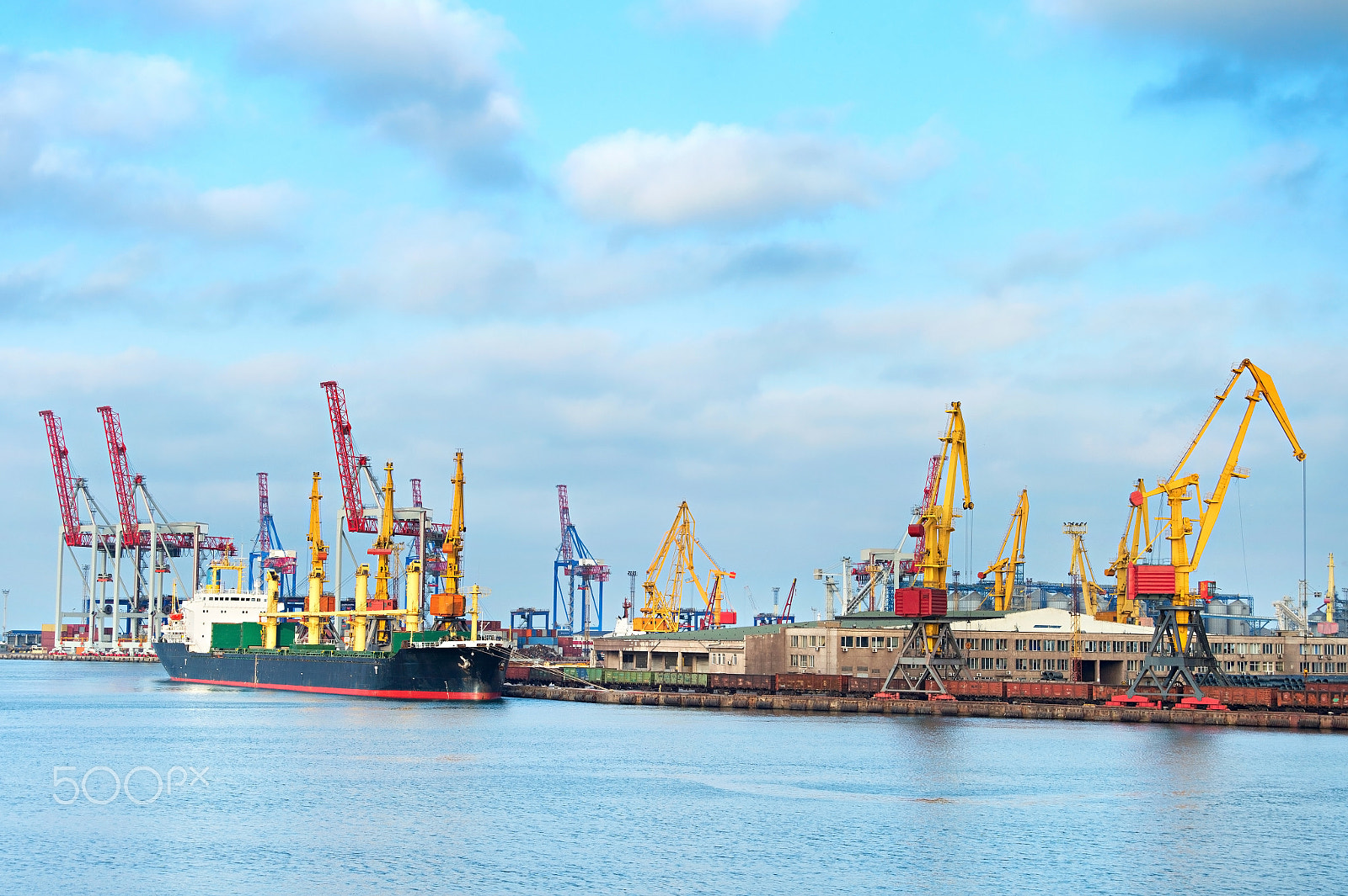 AF Zoom-Nikkor 28-80mm f/3.3-5.6G sample photo. Odessa sea port, ukraine photography