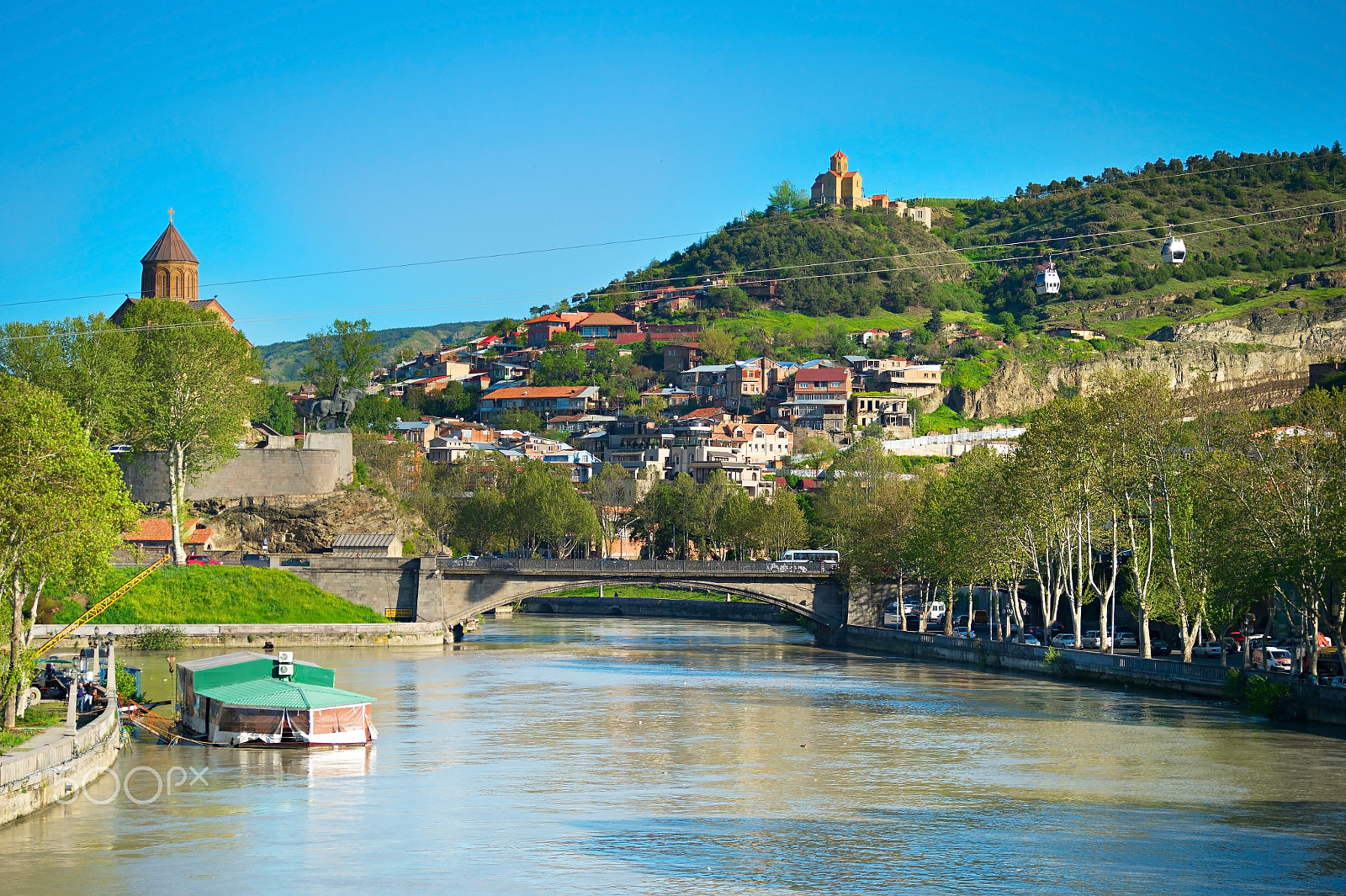 AF Zoom-Nikkor 28-80mm f/3.3-5.6G sample photo. Tbilisi overview. georgia photography
