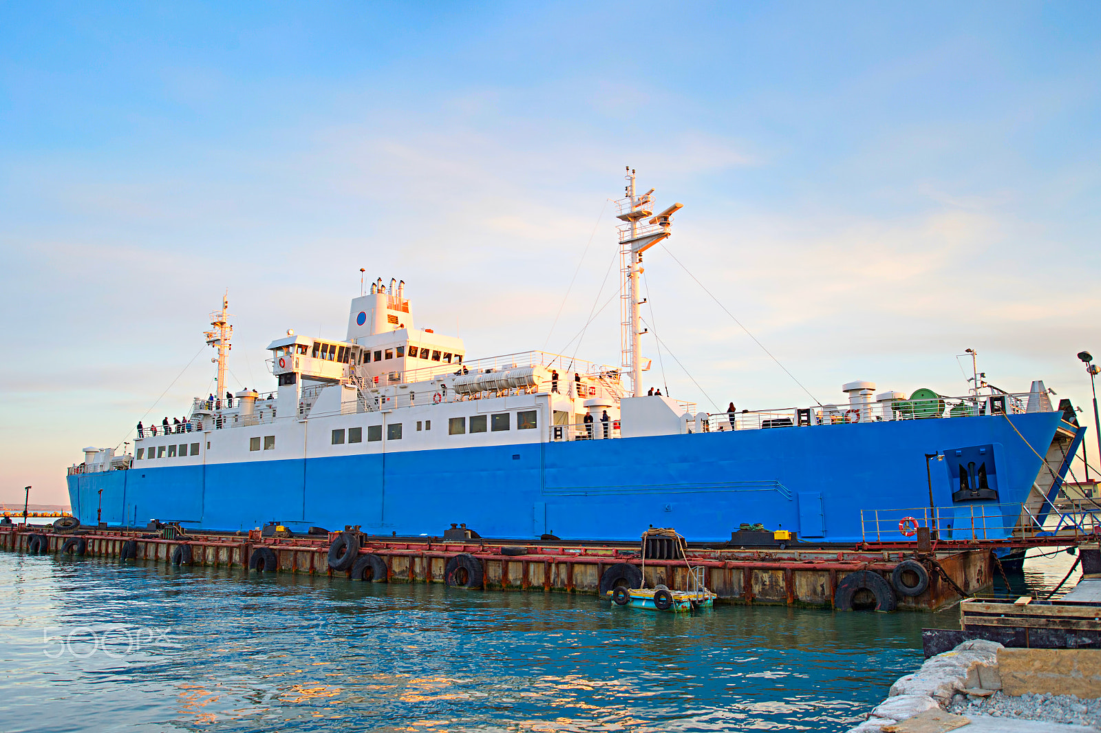 AF Zoom-Nikkor 28-80mm f/3.3-5.6G sample photo. Crimea ferry boat, ukraine photography