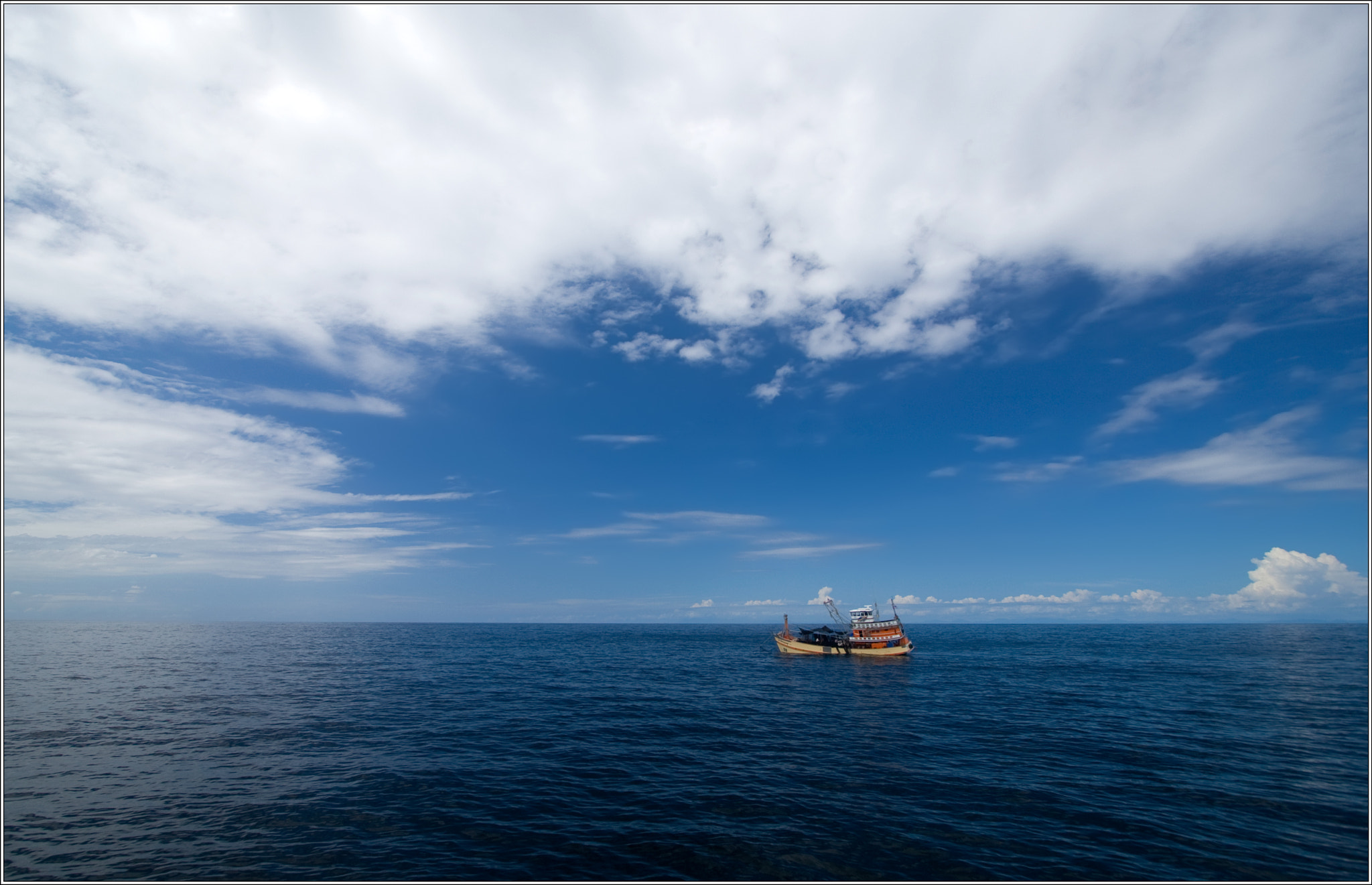 Canon EOS 30D sample photo. Beatiful blue sky photography