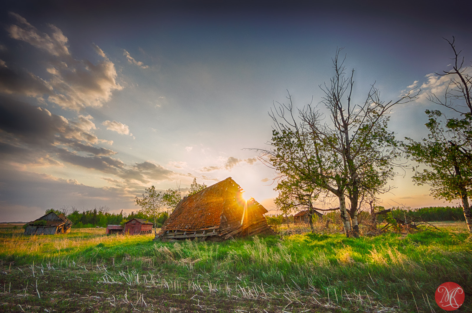 Sony Alpha NEX-6 + Sony E 10-18mm F4 OSS sample photo. Falling apart.. photography
