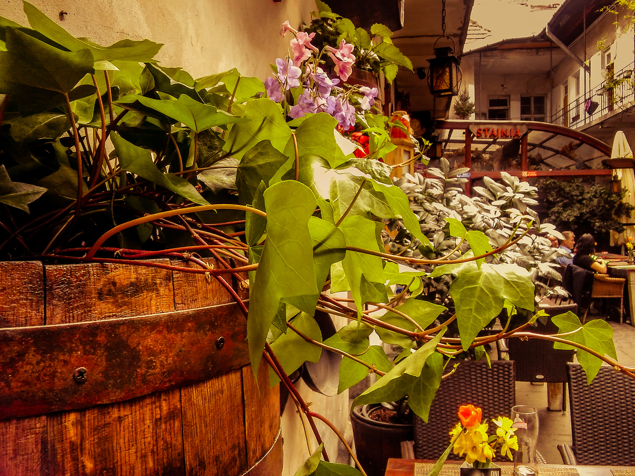 LG G4C sample photo. "stajnia" pub in cracow photography