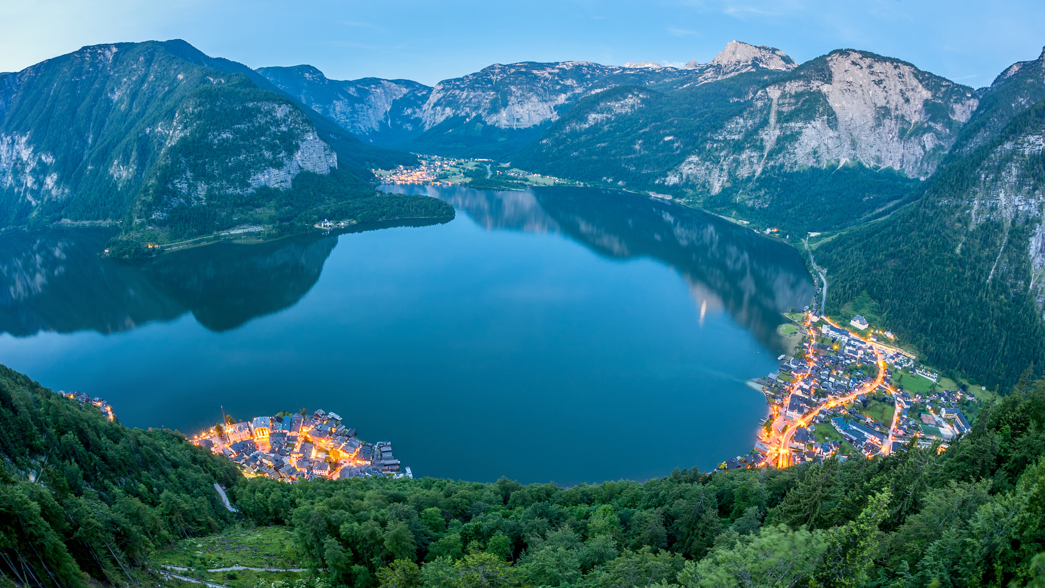 Nikon D700 + Sigma 15mm F2.8 EX DG Diagonal Fisheye sample photo. Hallstatt photography