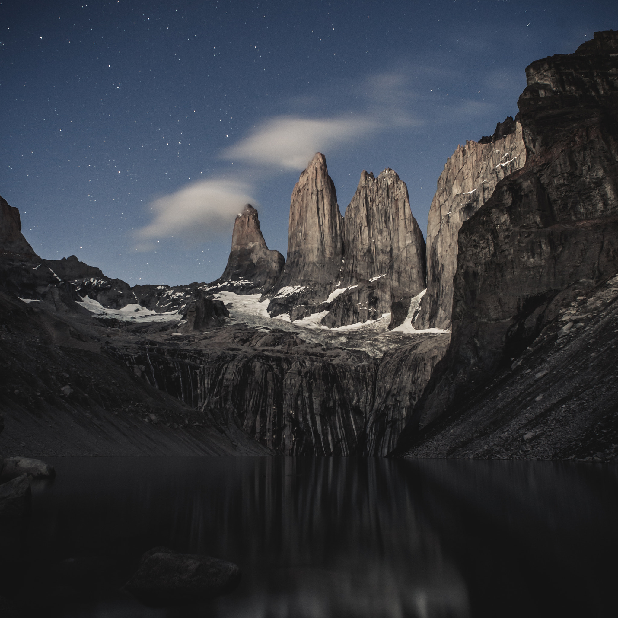 Nikon Df + Nikon AF Nikkor 20mm F2.8D sample photo. Torres del paine photography