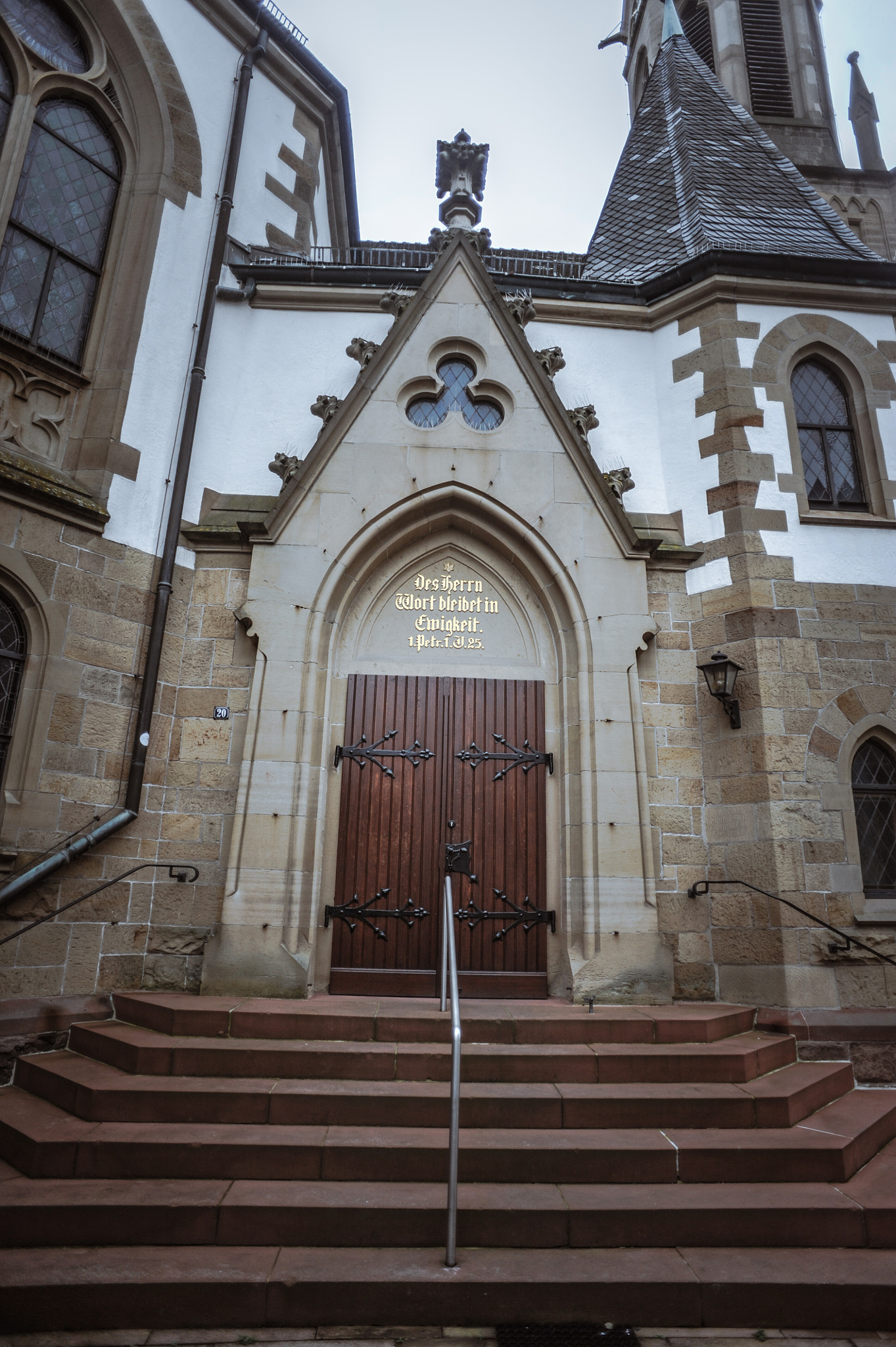 Nikon D700 + AF Nikkor 20mm f/2.8 sample photo. Evangelische kirche photography