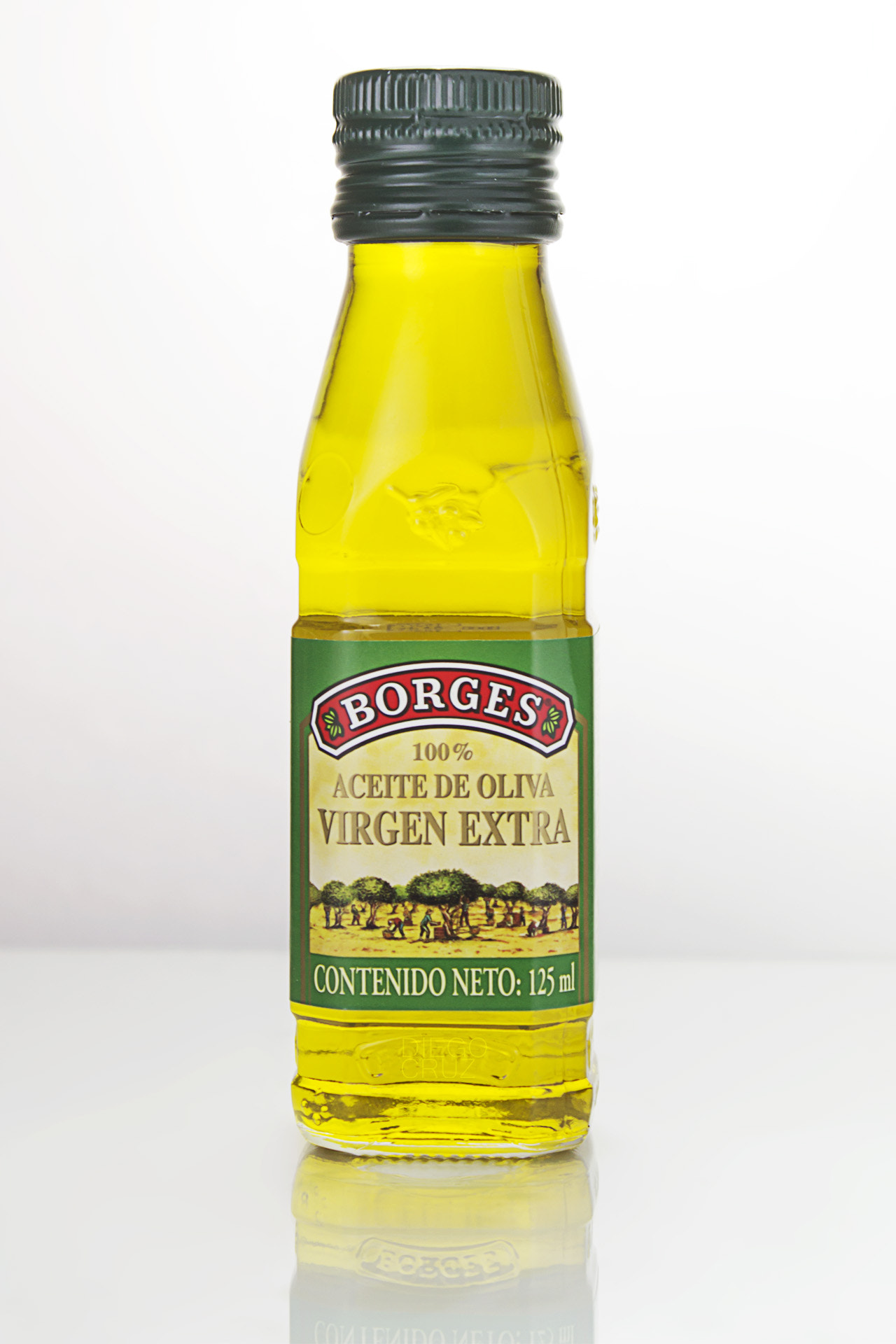 Canon EF-S 18-55mm F3.5-5.6 III sample photo. Olive oil bottle photography