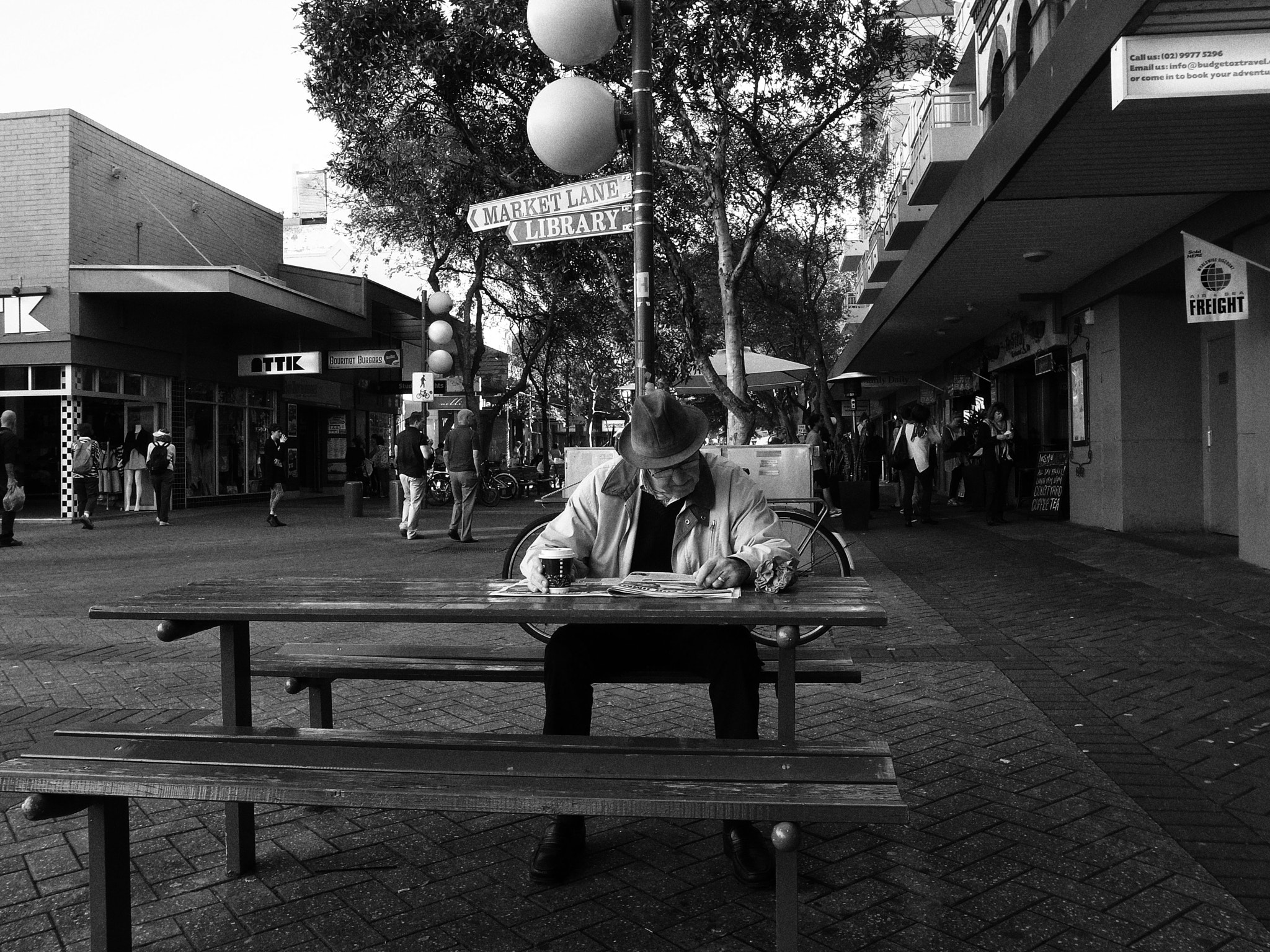 RICOH GR LENS sample photo. Old man photography