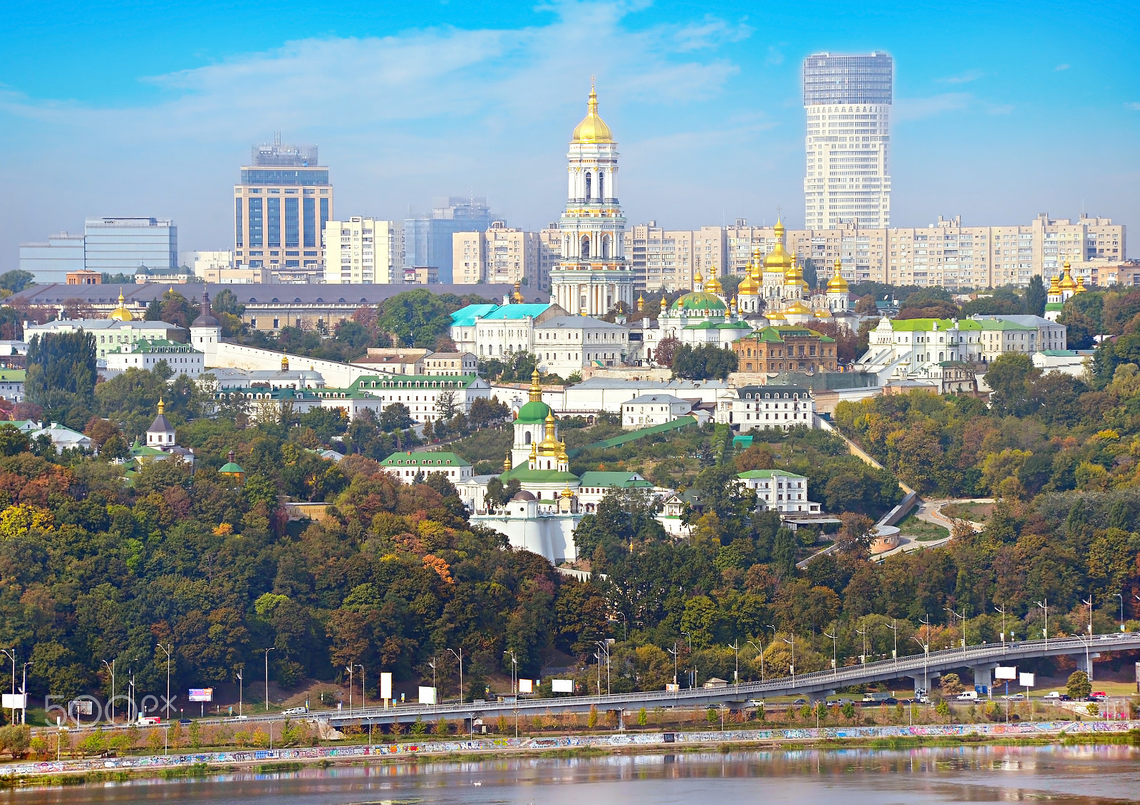 Nikon Df + Nikon AF-S Nikkor 28-300mm F3.5-5.6G ED VR sample photo. Kyiv pechersk lavra, ukraine photography