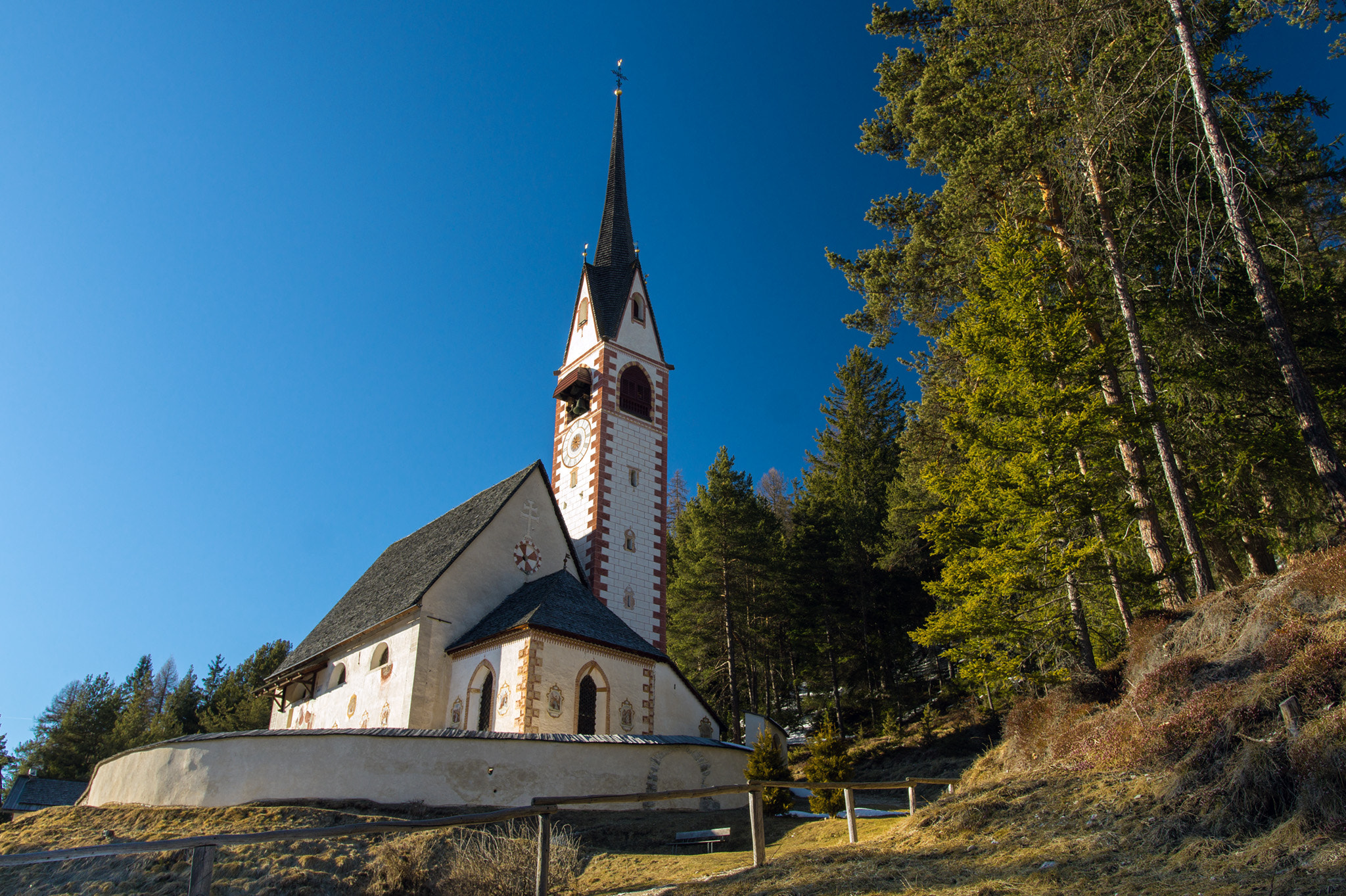 Sony SLT-A58 + Sigma 18-35mm F1.8 DC HSM Art sample photo. Chiesa san giacomo photography