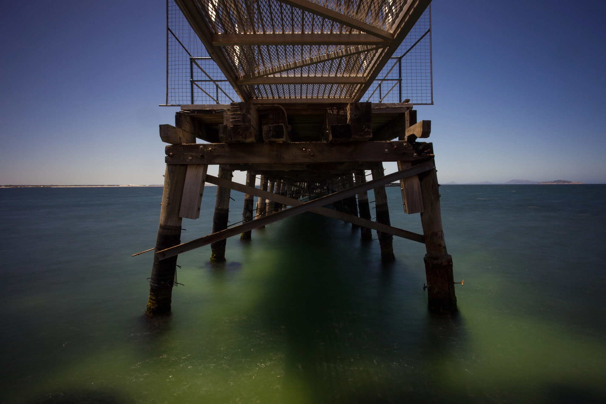 Voigtlander Color Skopar 20mm f/3.5 SLII Aspherical sample photo. Esperance pier photography