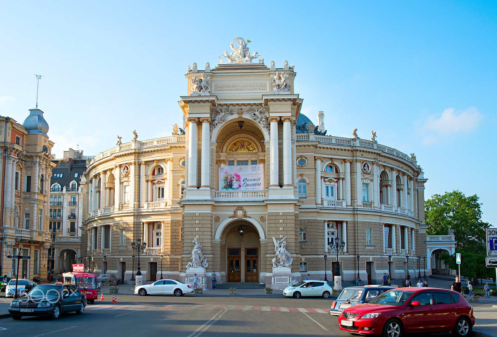 AF Zoom-Nikkor 28-80mm f/3.3-5.6G sample photo. Odessa theater of opera, ukraine photography