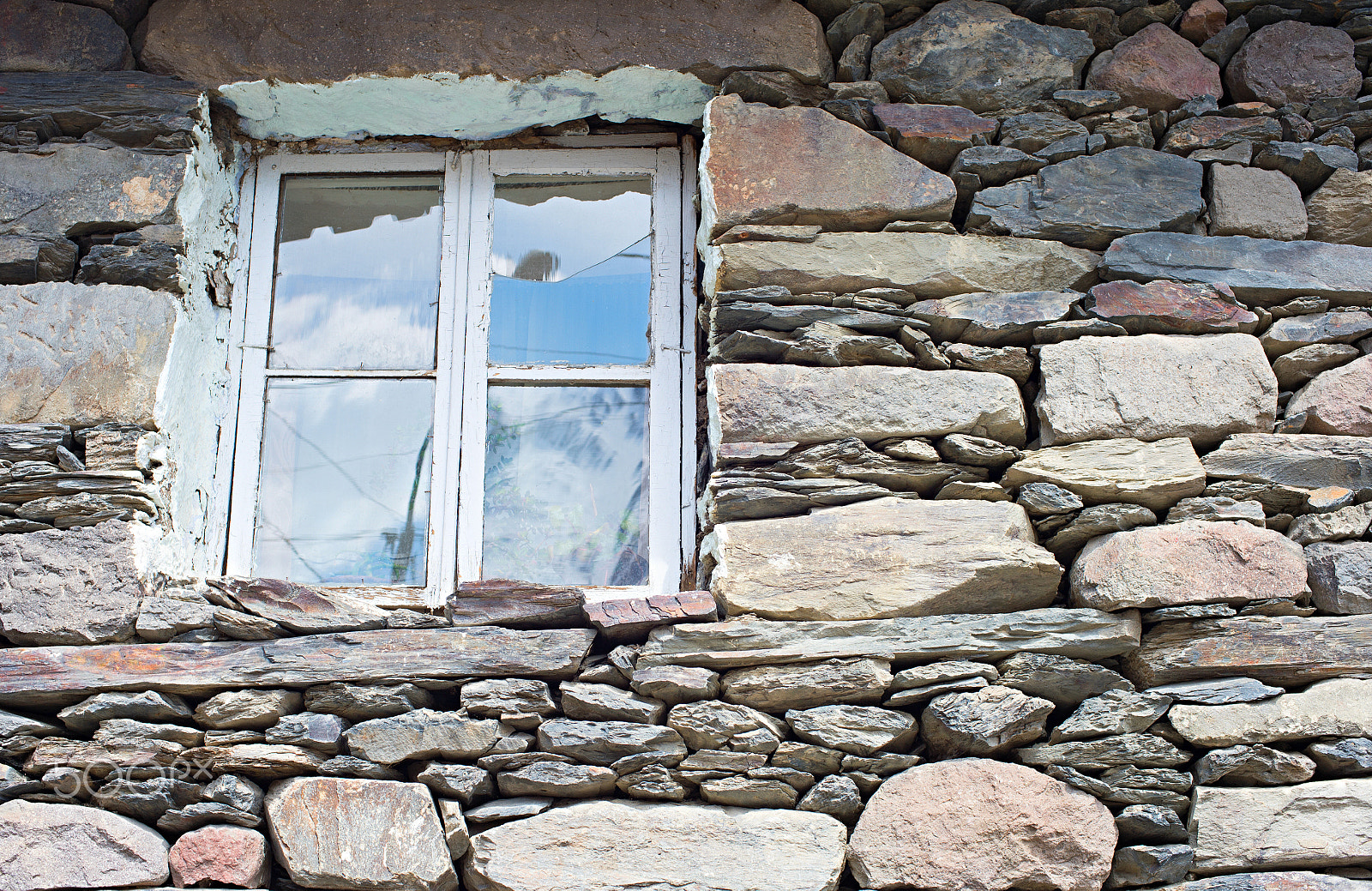Nikon Df + Nikon AF Nikkor 50mm F1.4D sample photo. Typical building wall. georgian republic photography