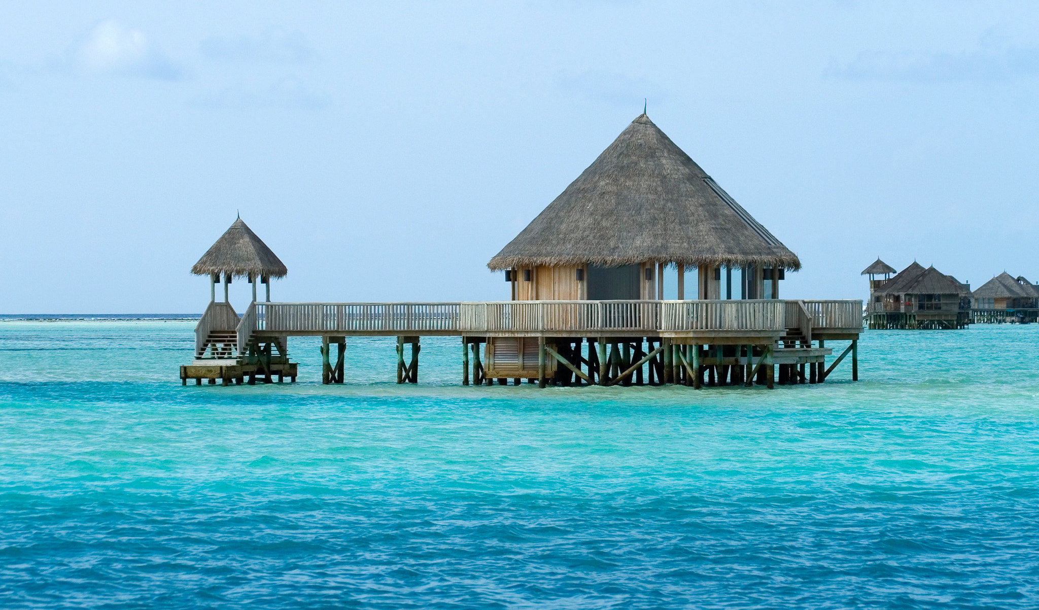 Canon EF 75-300mm F4.0-5.6 IS USM sample photo. House on water photography