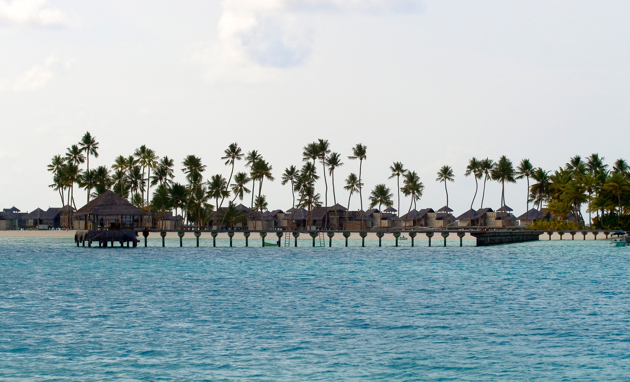 Canon EF 75-300mm F4.0-5.6 IS USM sample photo. House on water photography