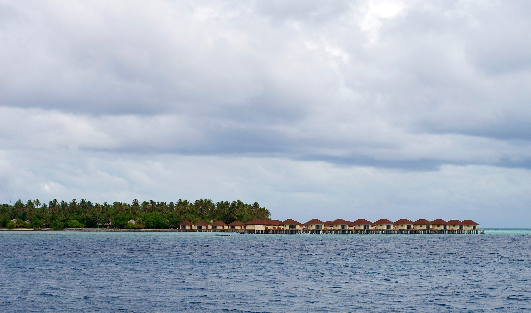 Canon EOS 30D + Canon EF 50mm F1.4 USM sample photo. House on water photography