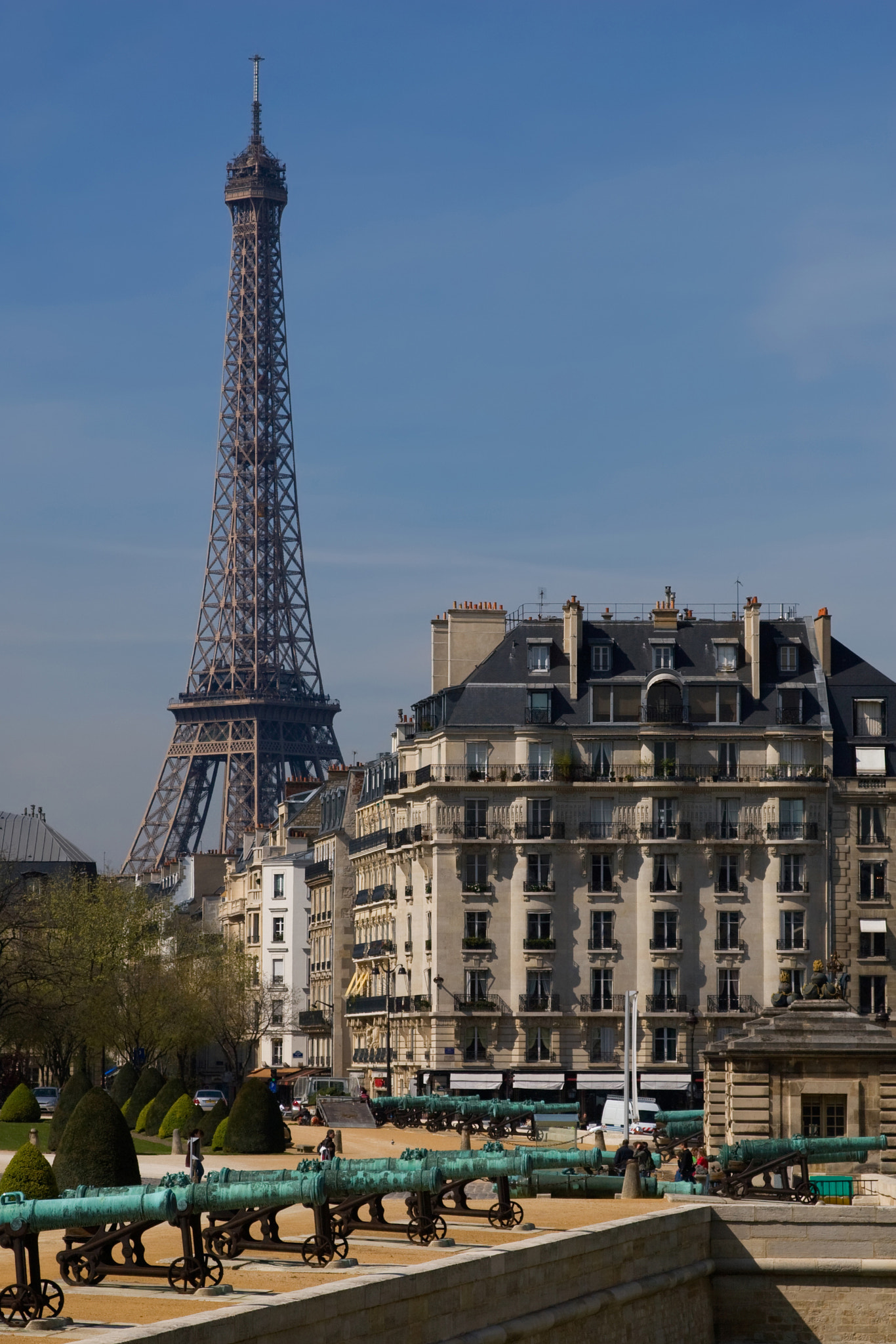 Canon EOS 30D + Canon EF 24-105mm F4L IS USM sample photo. Spring in paris photography