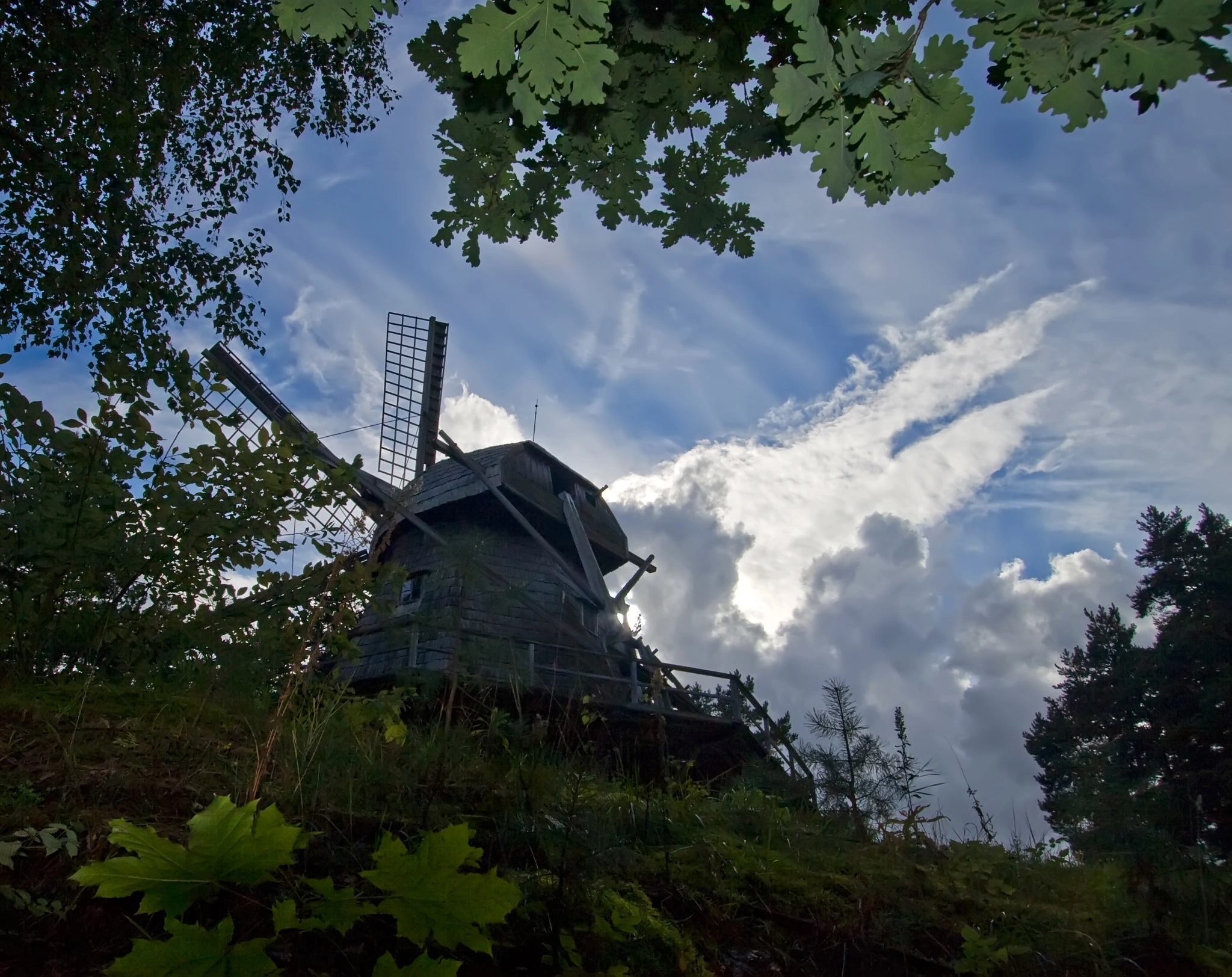 Canon EOS 30D + Canon EF-S 10-22mm F3.5-4.5 USM sample photo. Old windmill photography