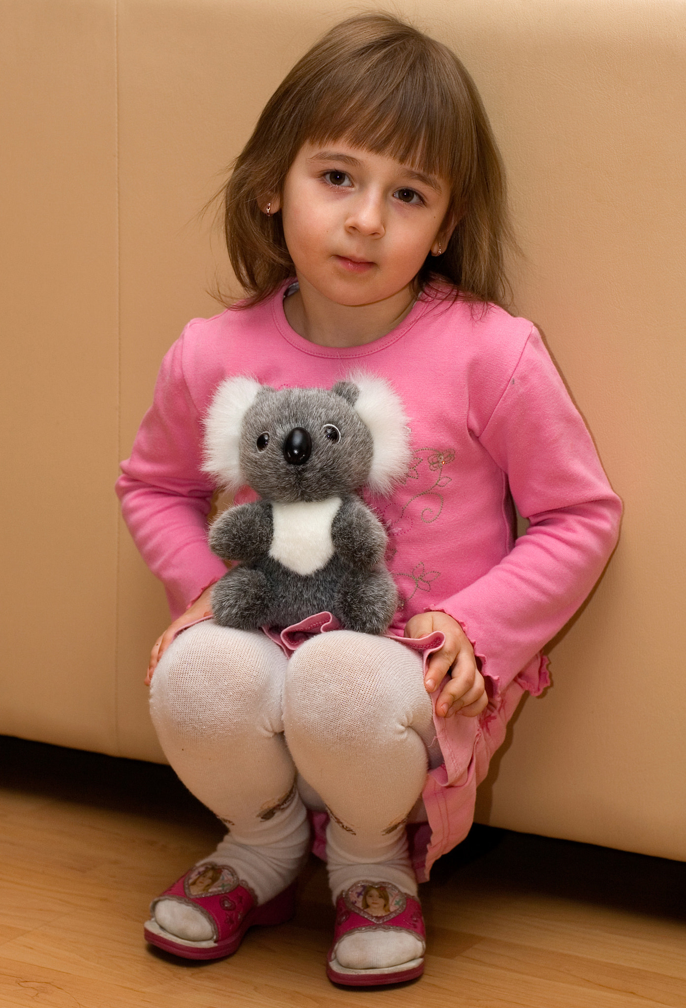 Canon EOS 30D + Canon EF 50mm F1.4 USM sample photo. Girl with toy photography