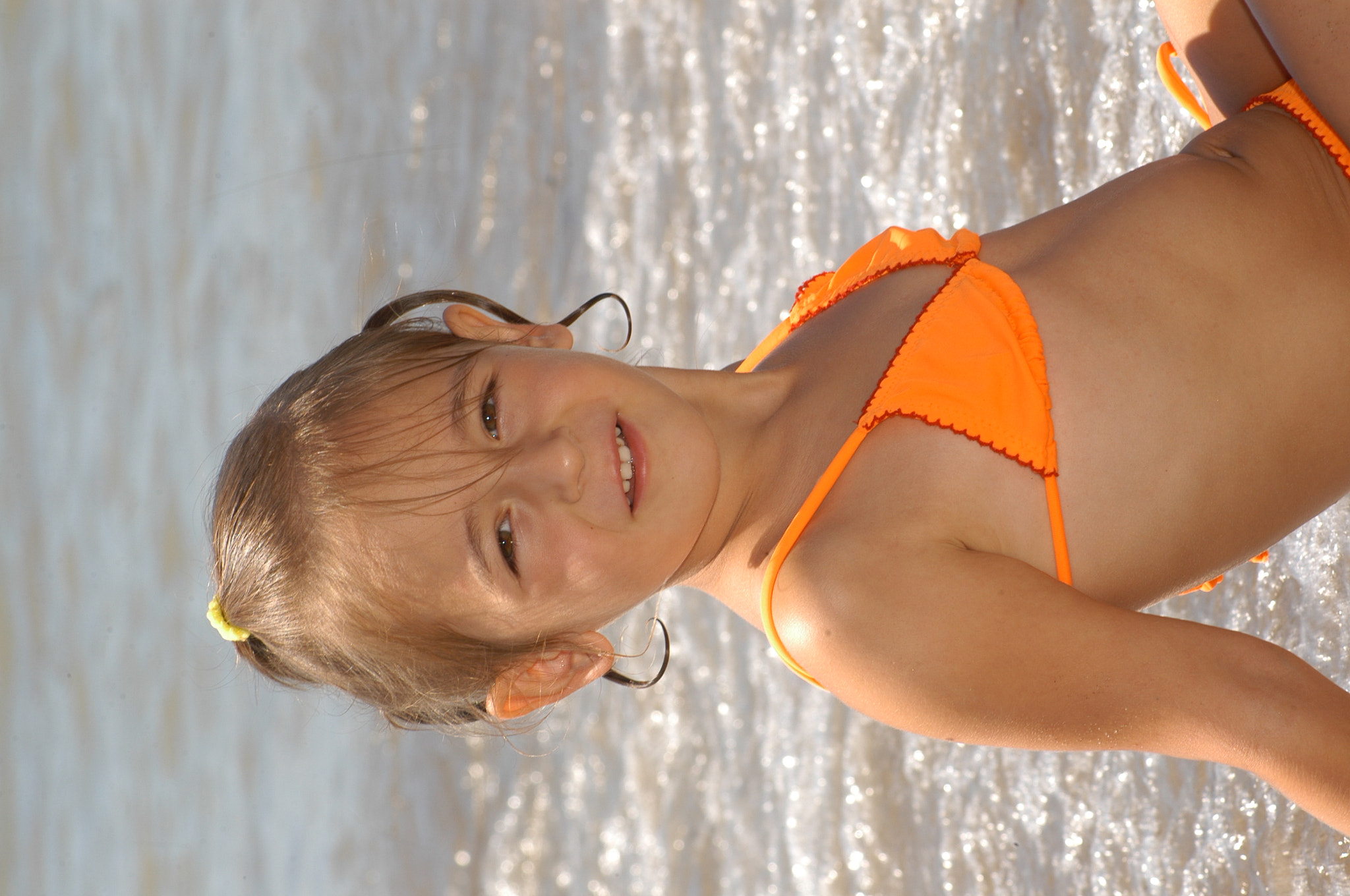 Nikon D100 sample photo. Young girl on beach photography