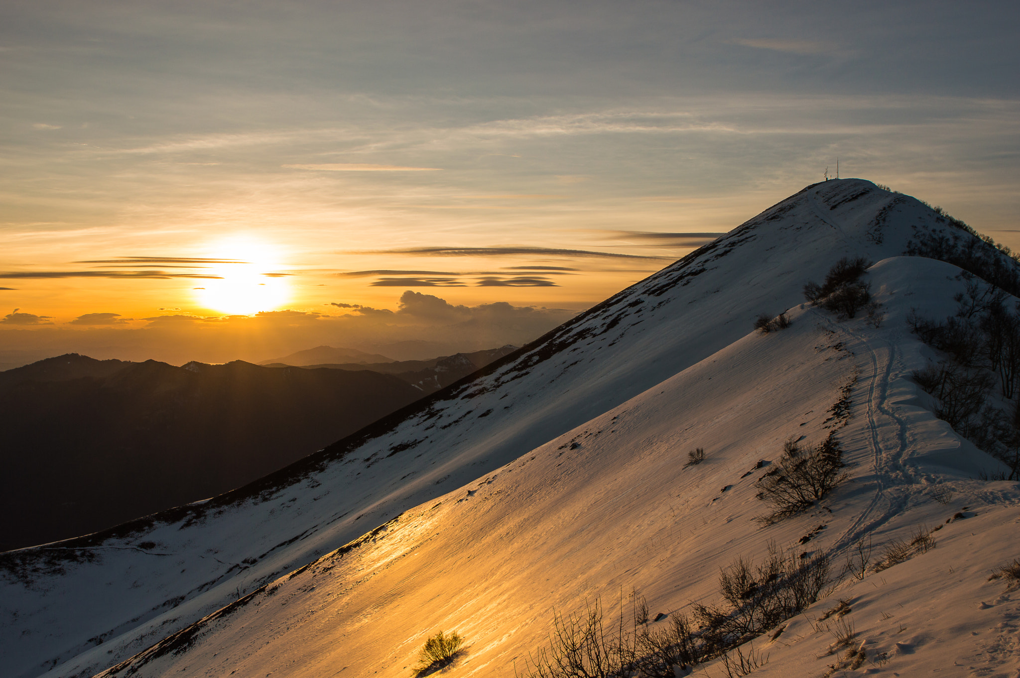 Tamron SP 24-70mm F2.8 Di VC USD sample photo. Tramonto e neve photography