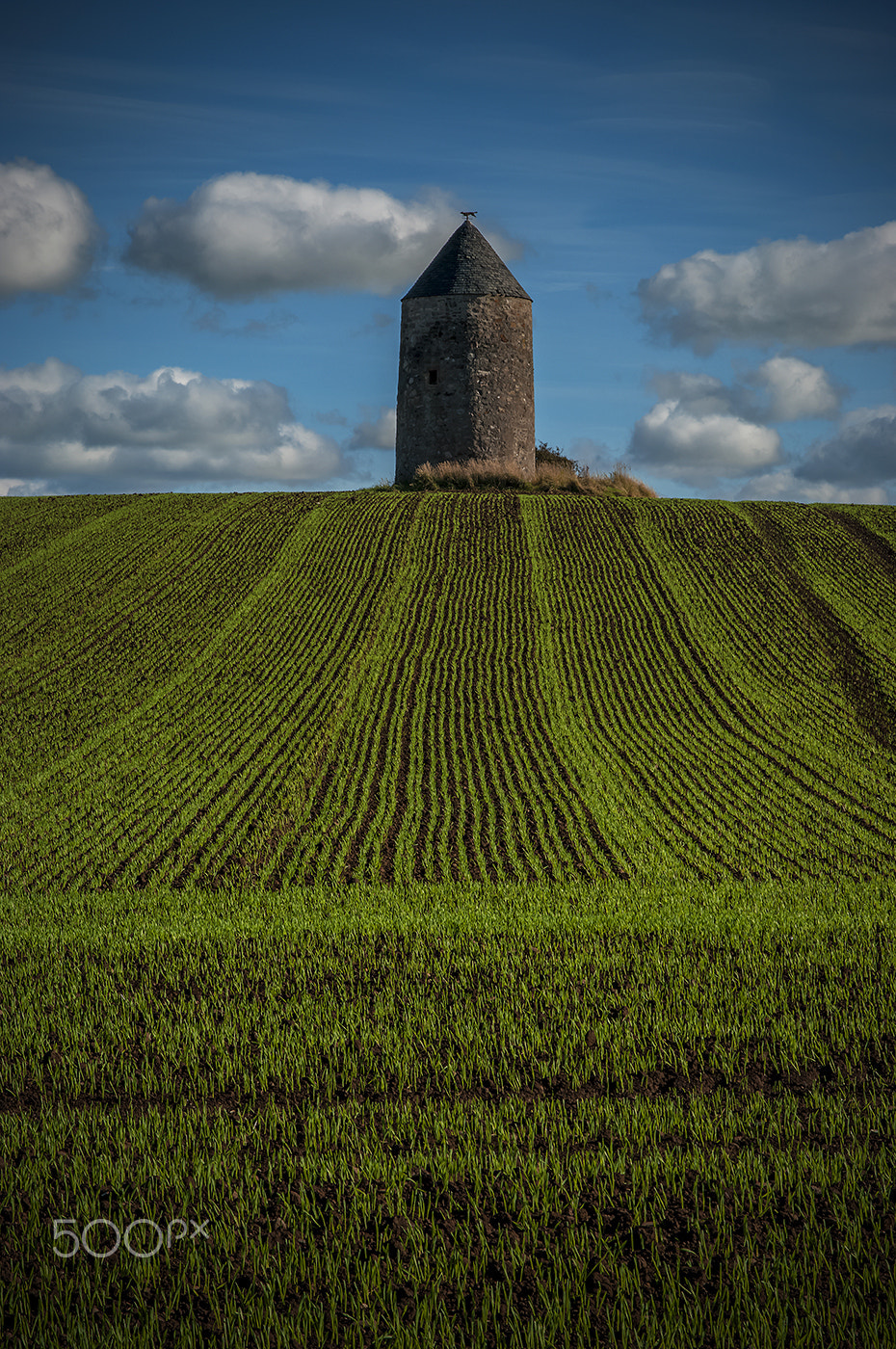 Pentax K20D + Pentax smc FA 77mm 1.8 Limited sample photo. Old windmill the dovecot photography