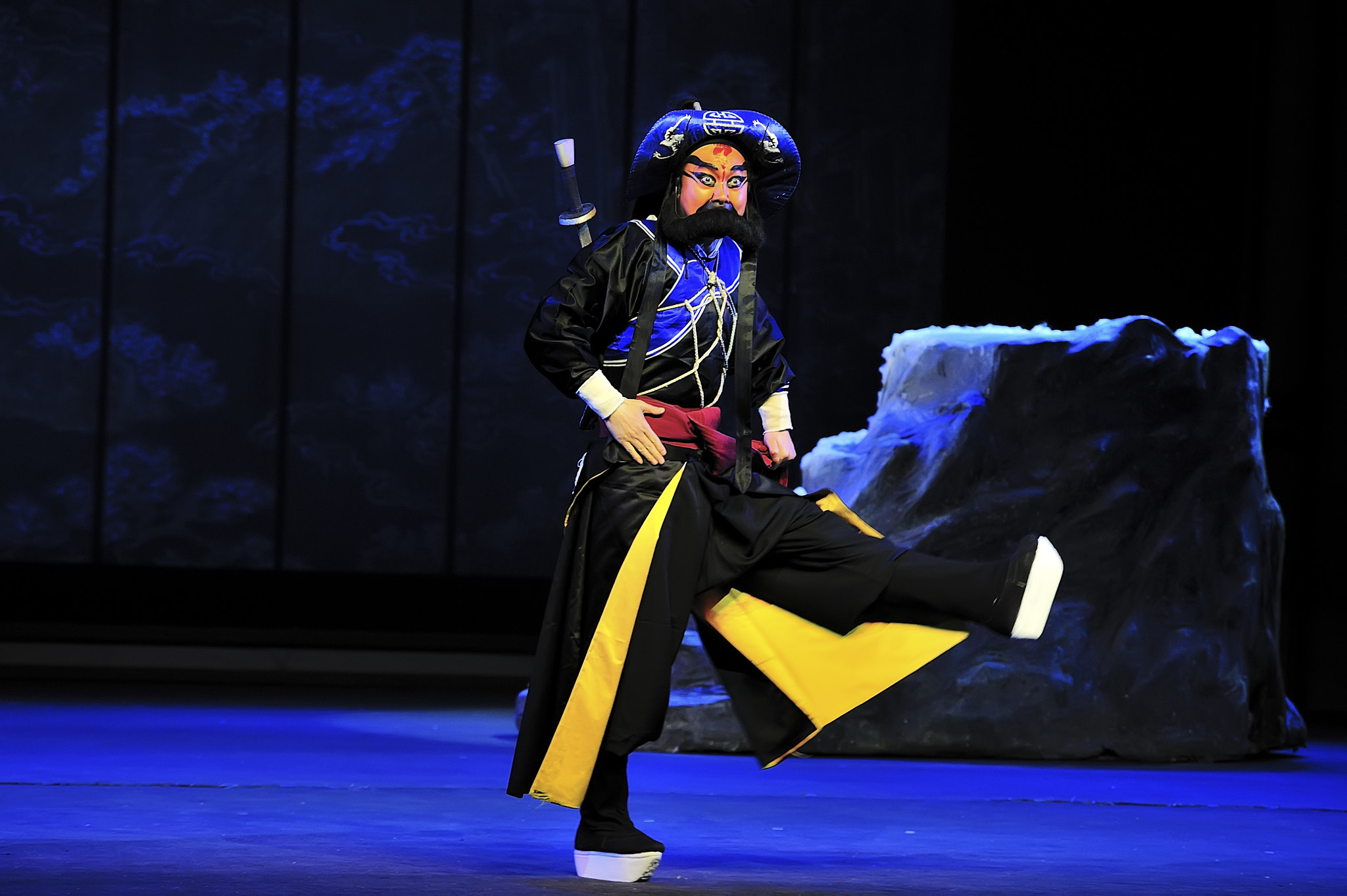 Nikon D700 + AF Zoom-Nikkor 70-210mm f/4 sample photo. Shaanxi opera wusheng photography