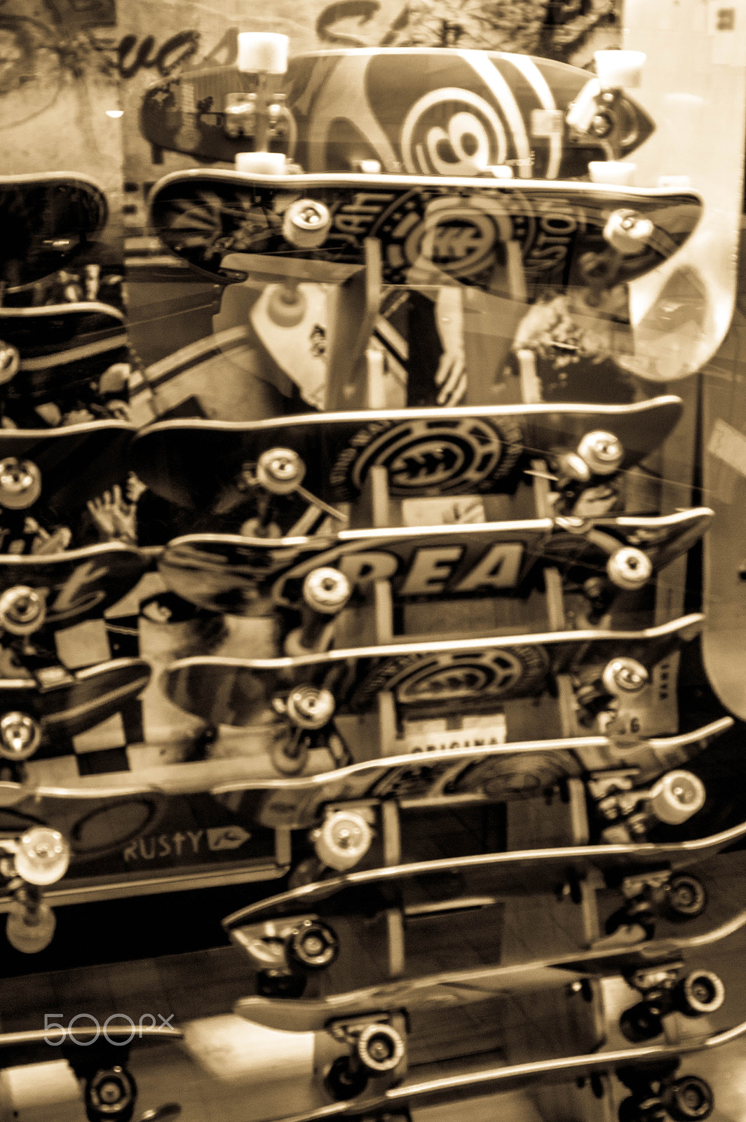 AF Zoom-Nikkor 28-80mm f/3.3-5.6G sample photo. Skate photography