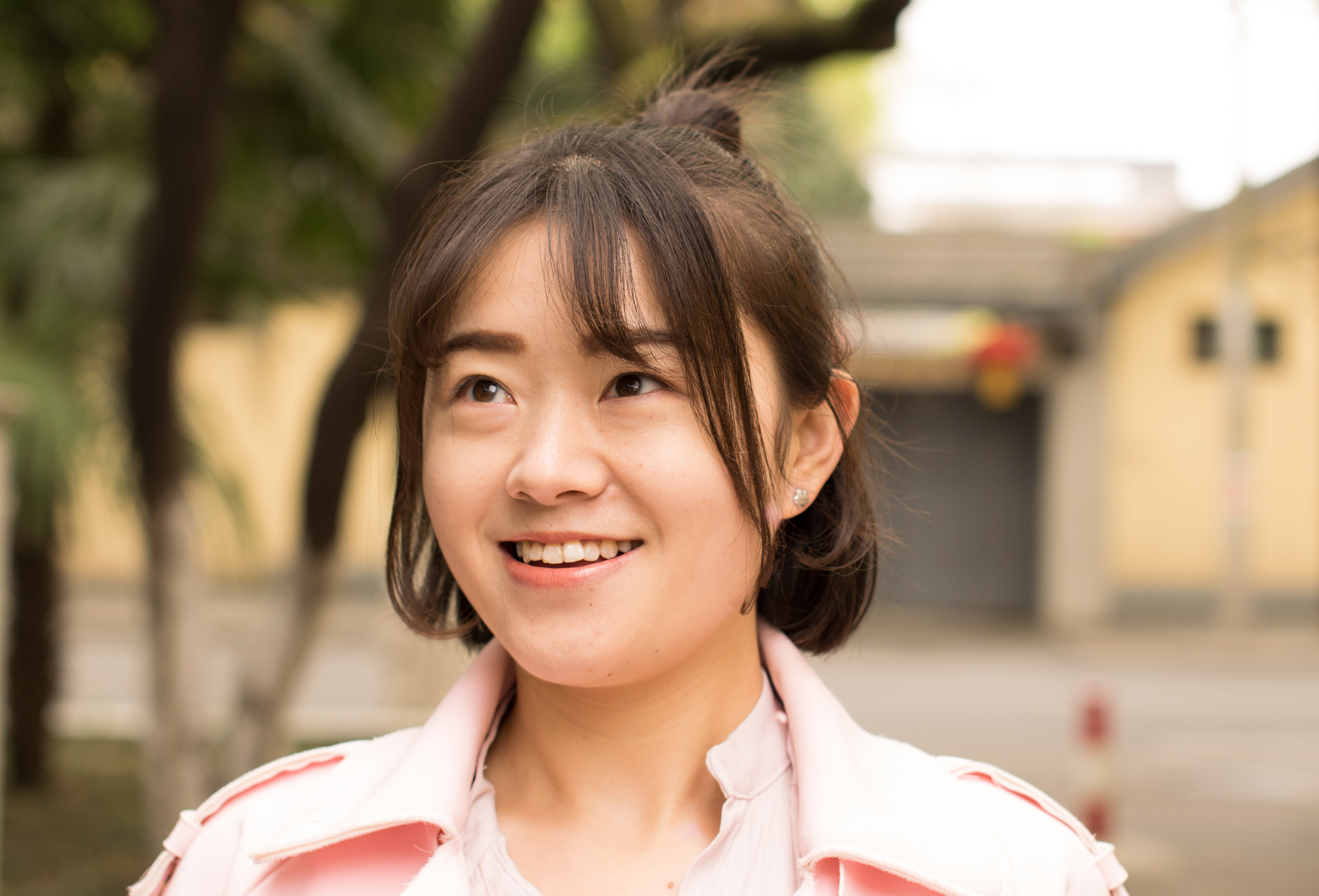 Sigma 50mm F1.4 EX DG HSM sample photo. A smile in cloudy day photography