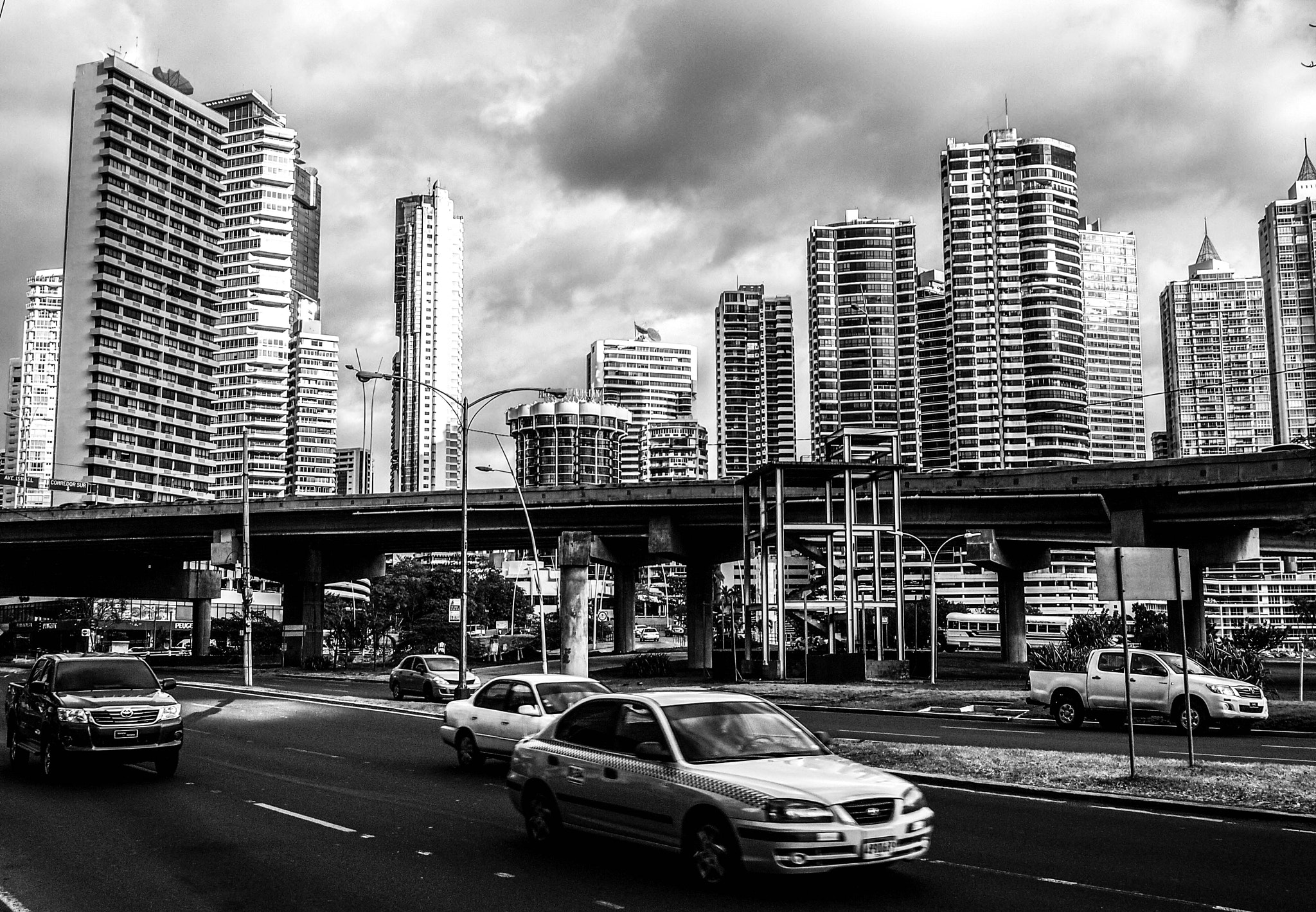 Olympus Zuiko Digital ED 9-18mm F4.0-5.6 sample photo. Panama city photography