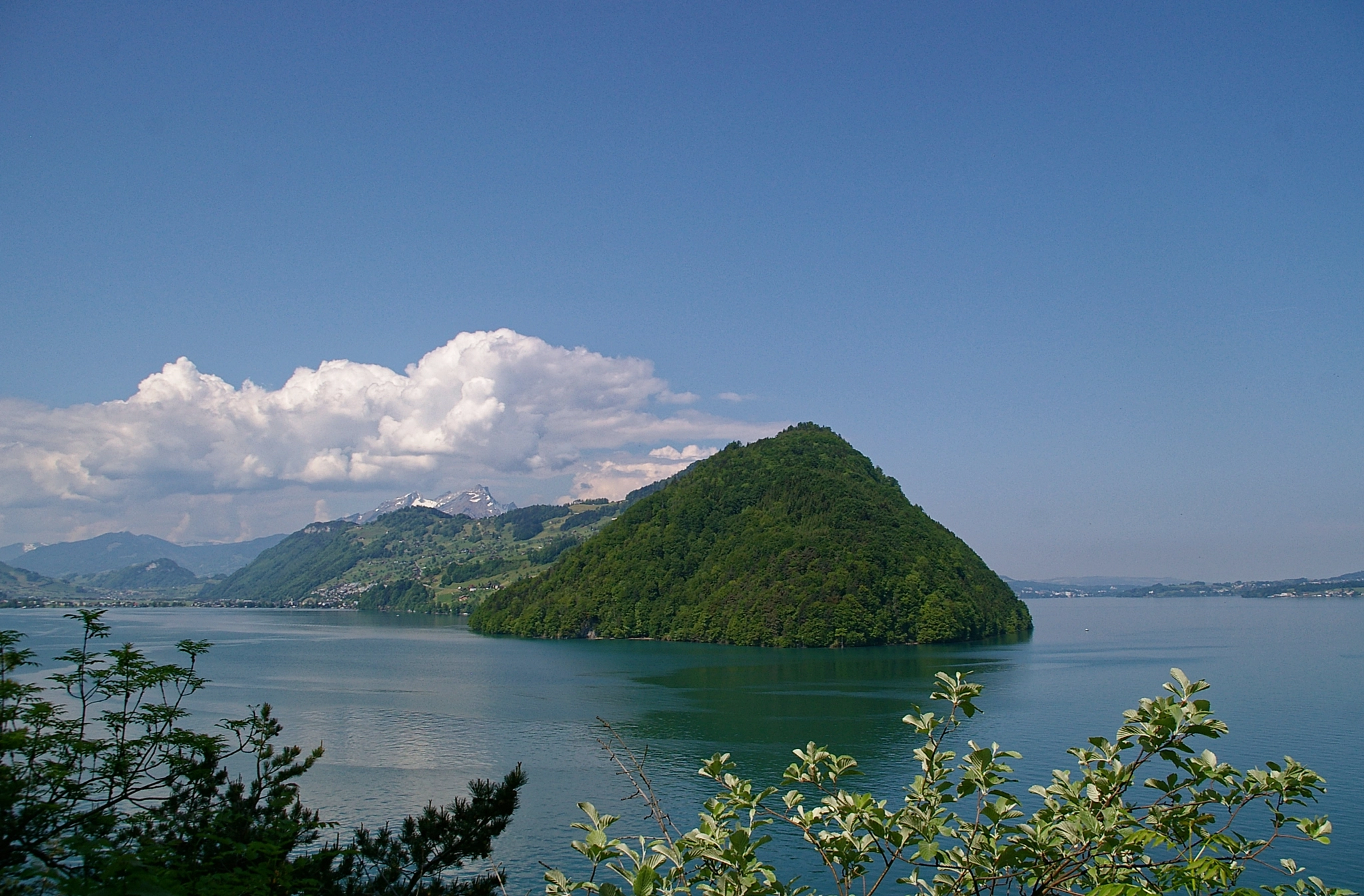 Sigma Lens (3 255) sample photo. Vierwaldstättersee photography