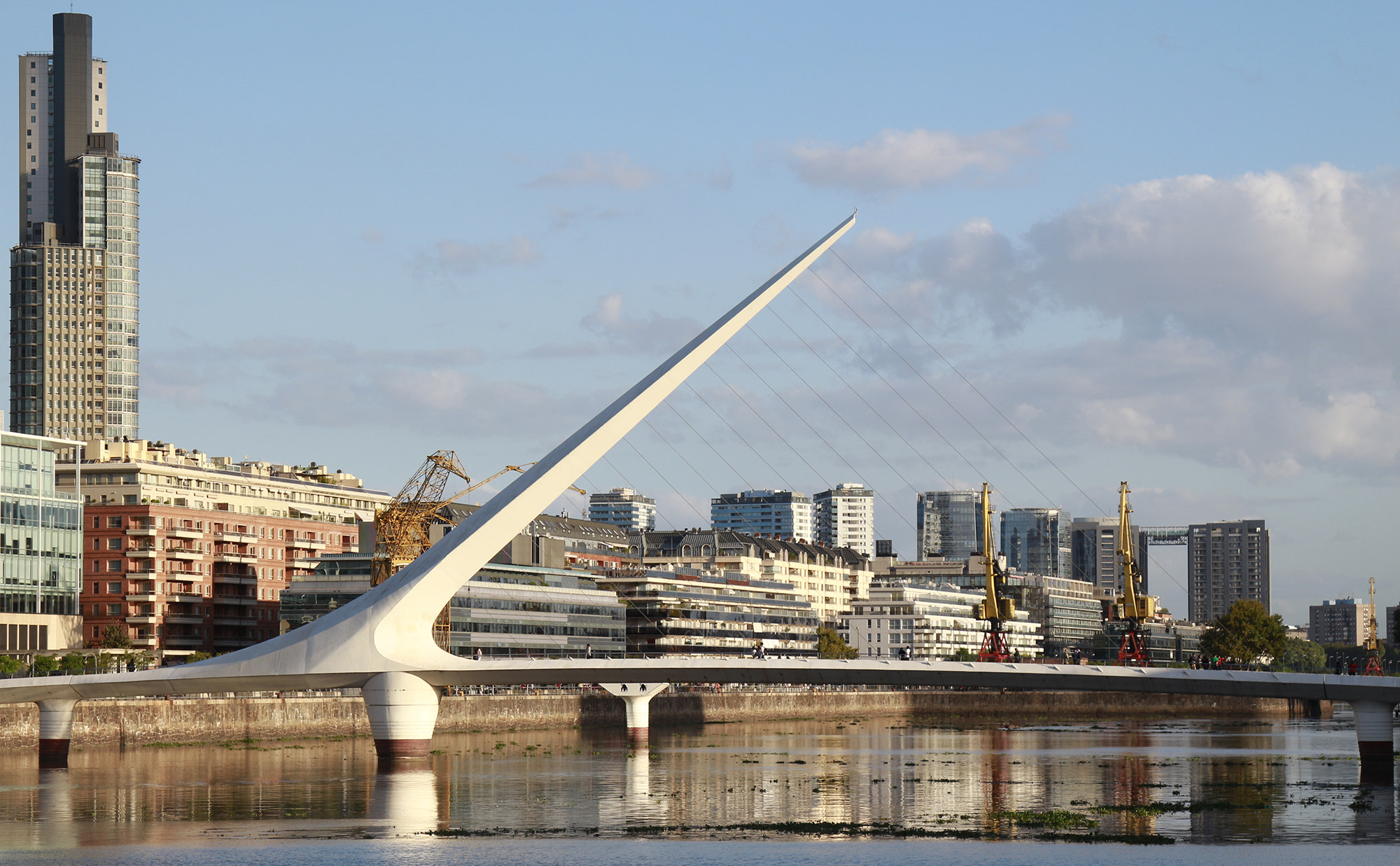 Canon EOS 650D (EOS Rebel T4i / EOS Kiss X6i) sample photo. Puertomadero photography