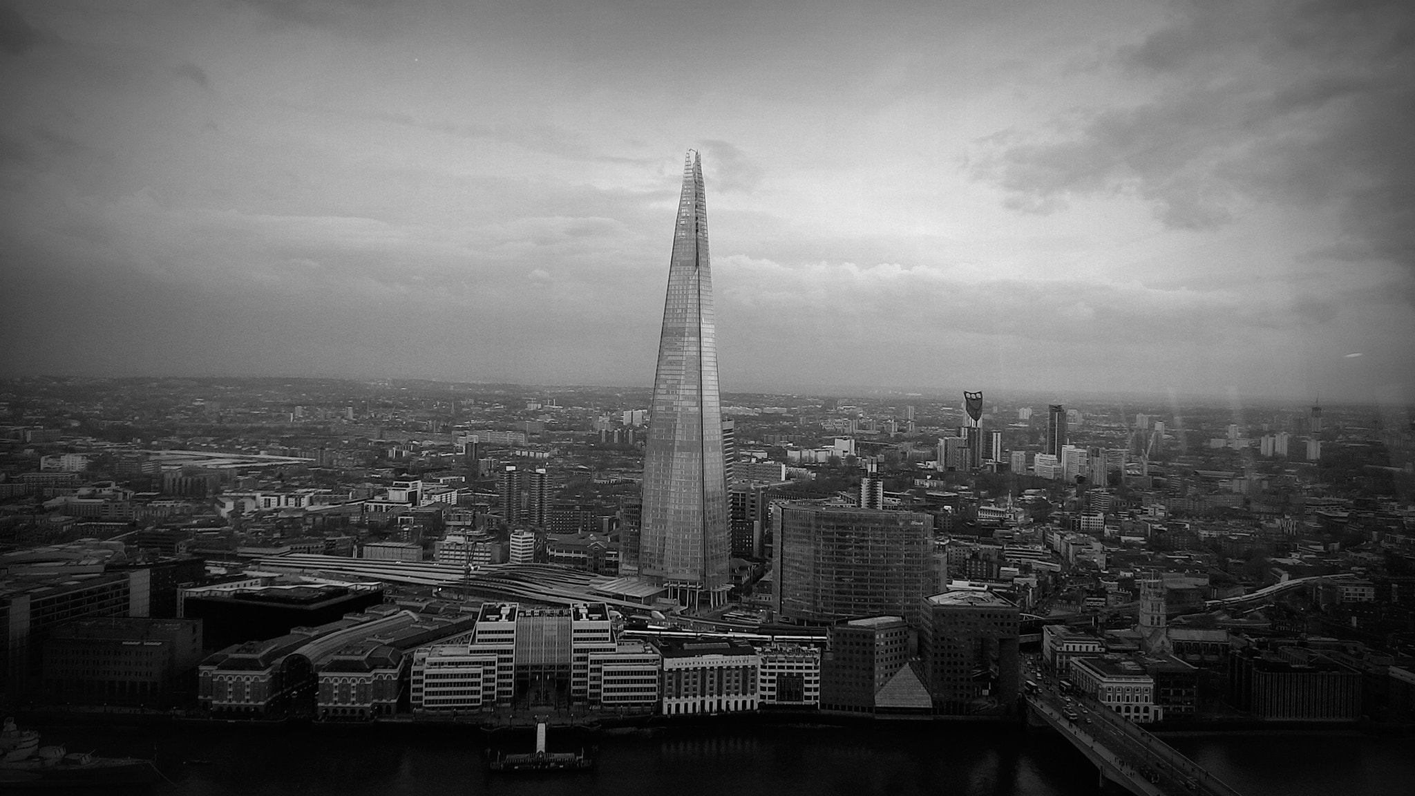 ASUS ZenFone 2 (ZE500CL) sample photo. The shard photography