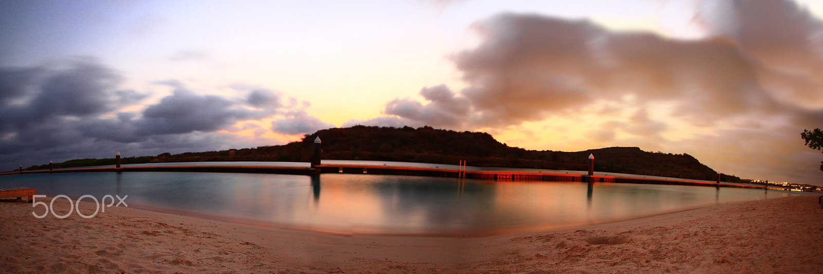 Canon EF-S 10-22mm F3.5-4.5 USM sample photo. Beach panorama photography