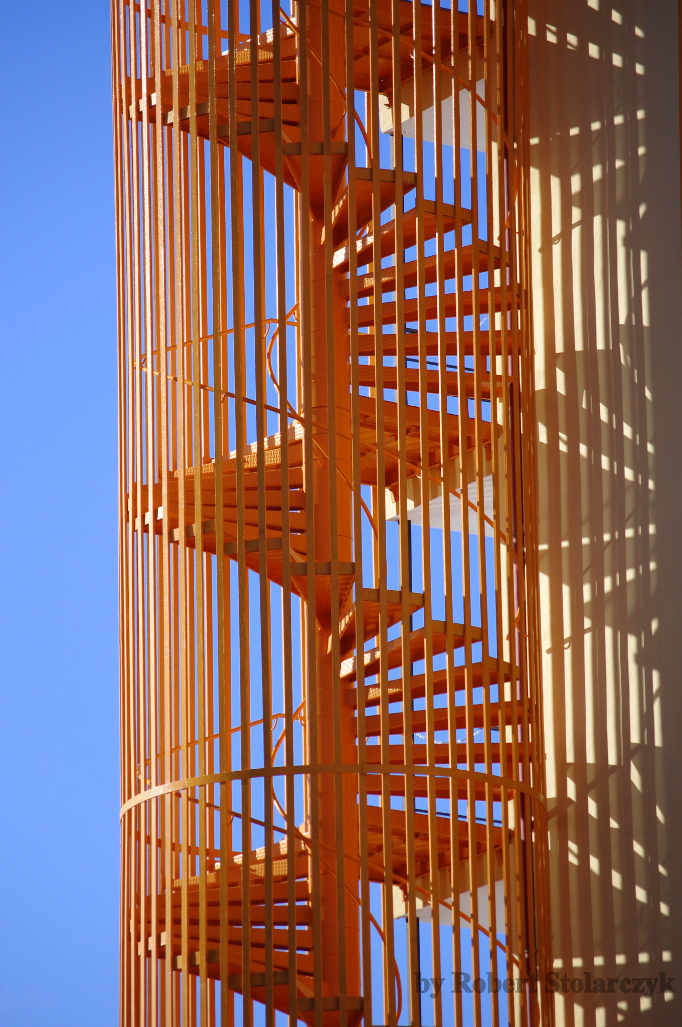 smc PENTAX-DA L 50-200mm F4-5.6 ED sample photo. The orange peel spiral photography