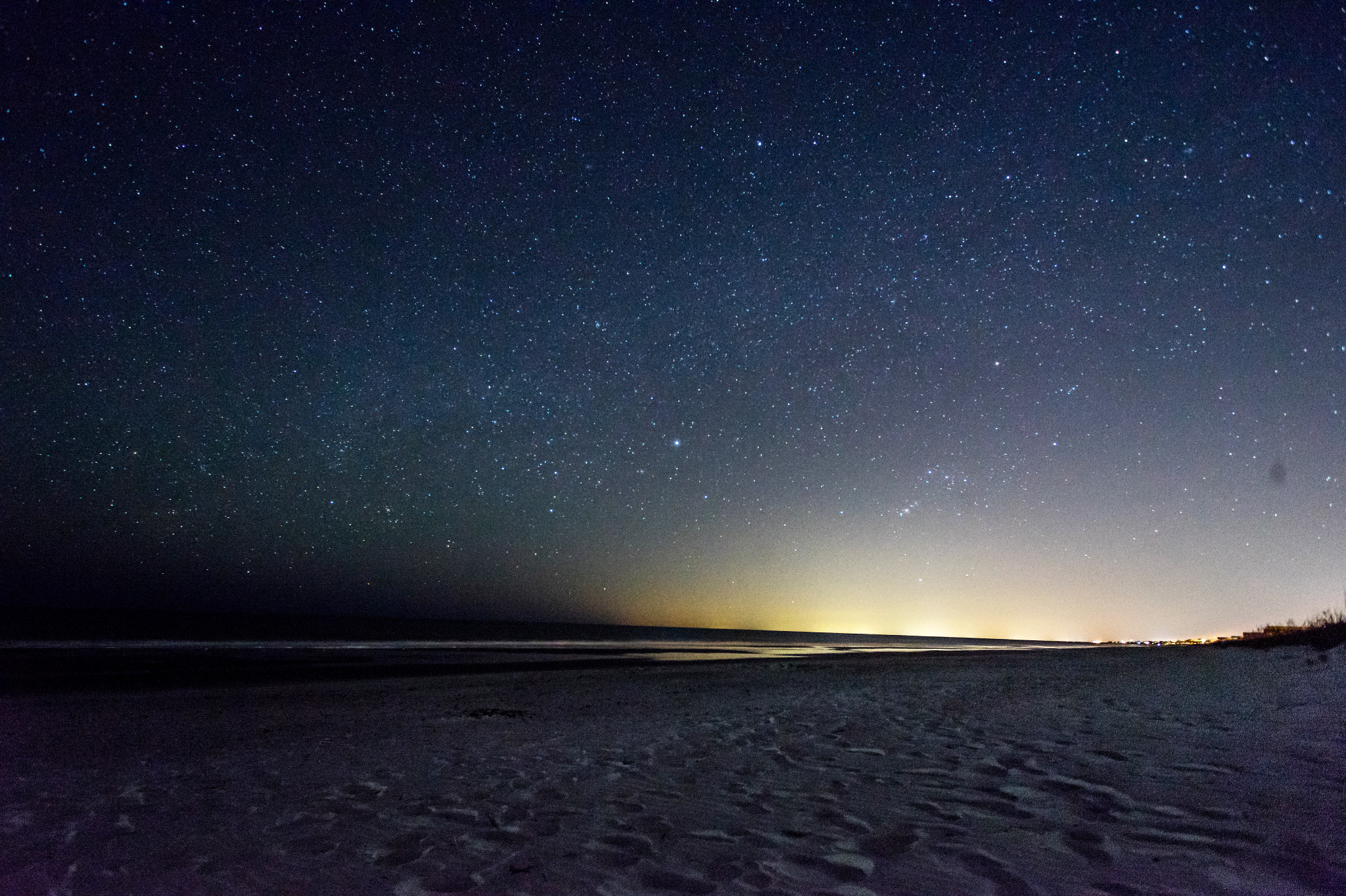 Sony a7 II + Canon EF 17-40mm F4L USM sample photo. Taken at oak island photography