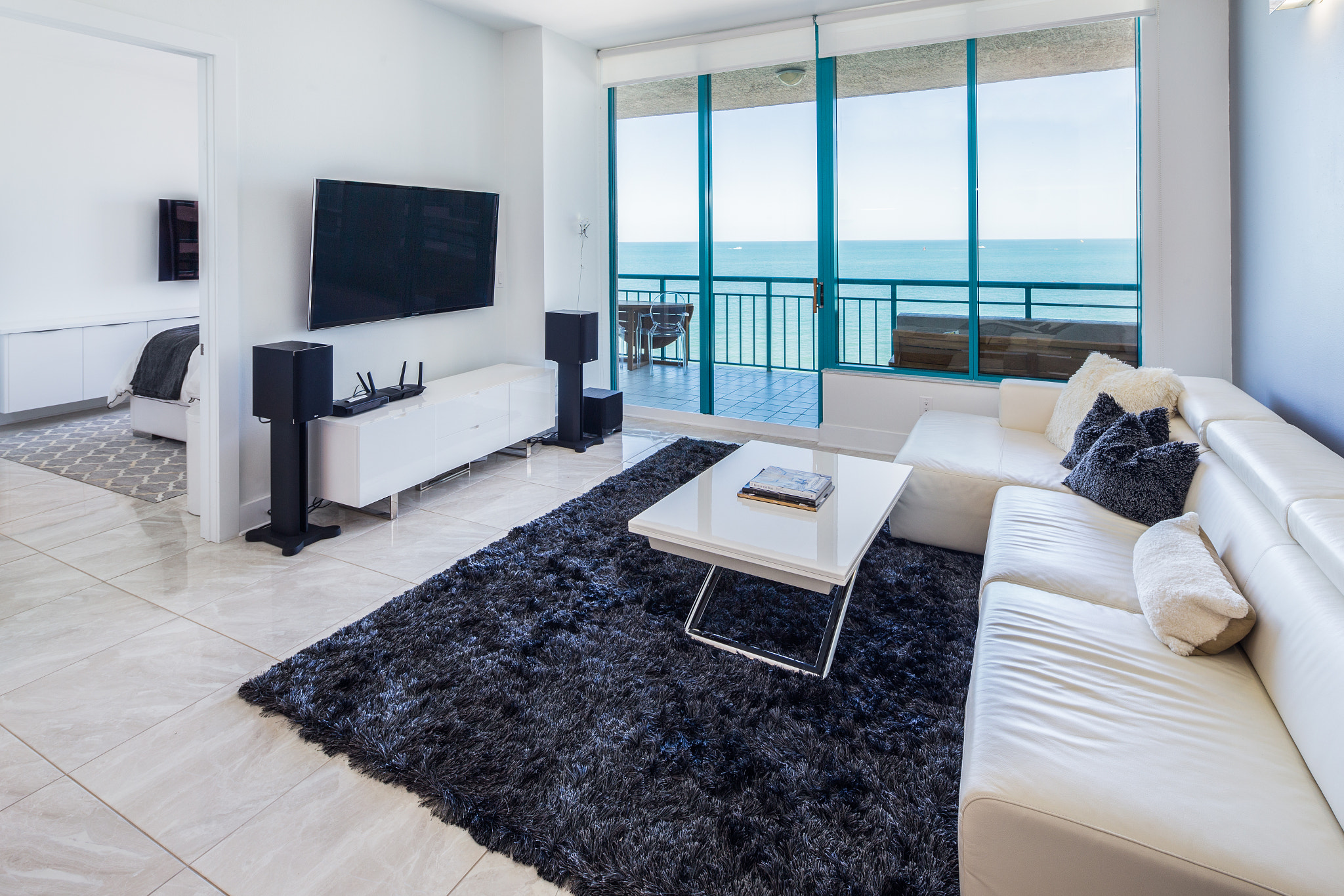 Canon TS-E 17mm F4L Tilt-Shift sample photo. Living room photography