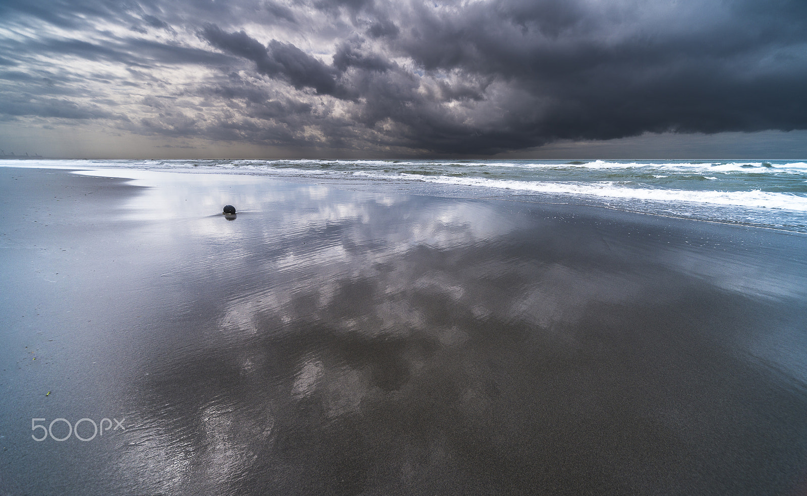 Sigma 12-24mm F4.5-5.6 EX DG Aspherical HSM sample photo. After the rain photography