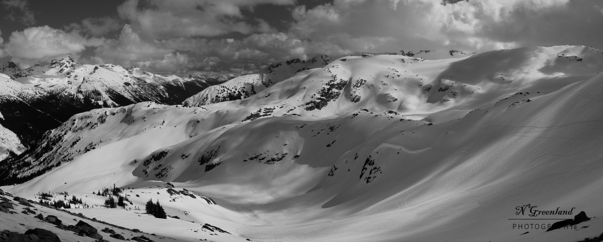 Canon EOS 100D (EOS Rebel SL1 / EOS Kiss X7) sample photo. Randonee skiing photography