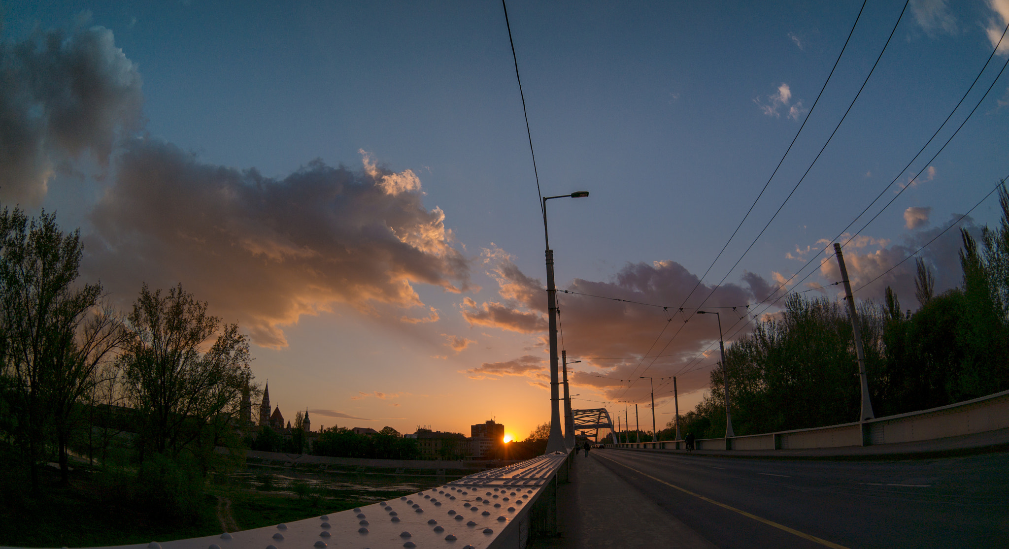 Samsung NX300 + Samsung NX 10mm F3.5 Fisheye sample photo. Last summer photography