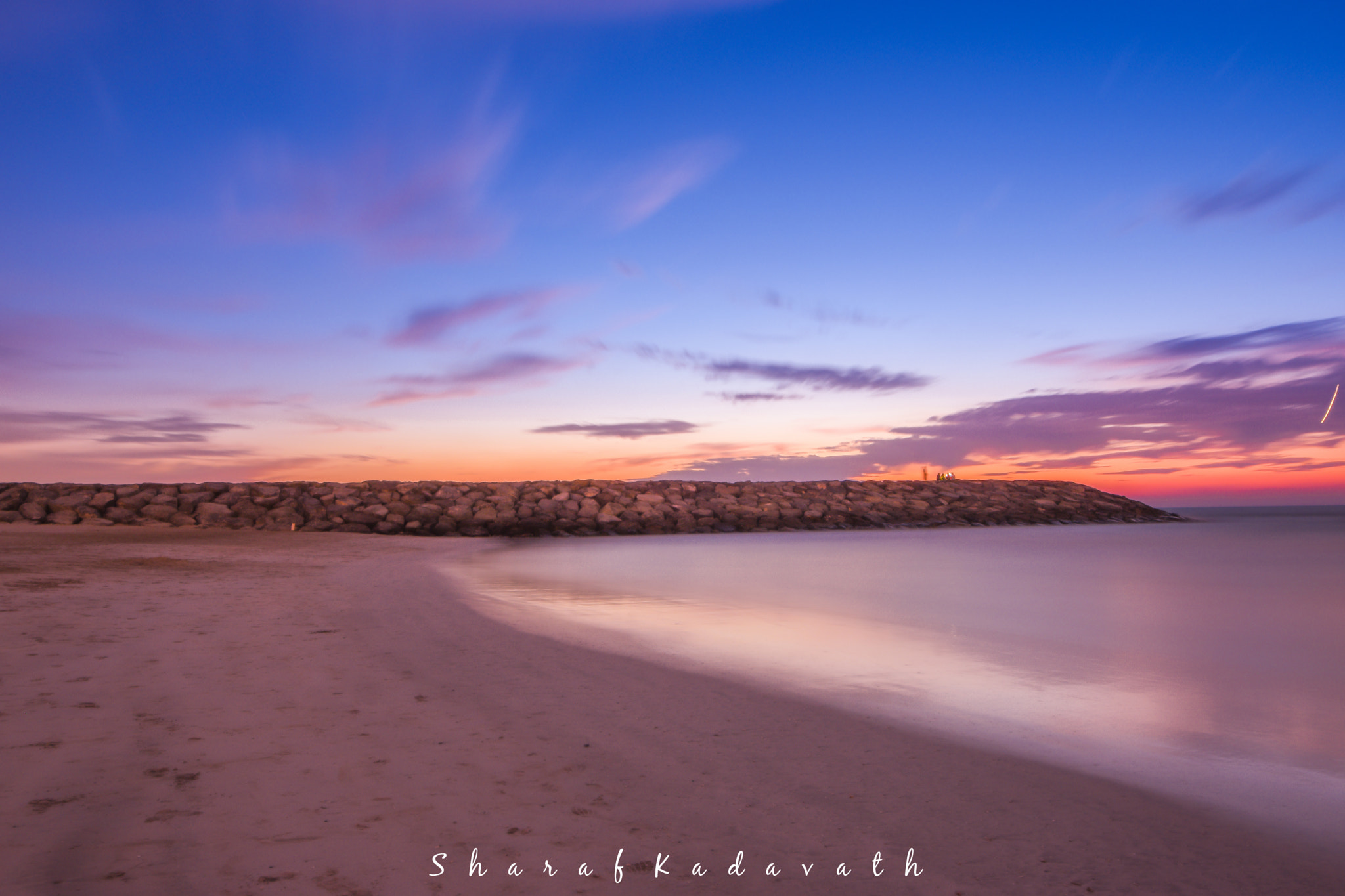 Sigma 8-16mm F4.5-5.6 DC HSM sample photo. Sunset behind the rocks photography