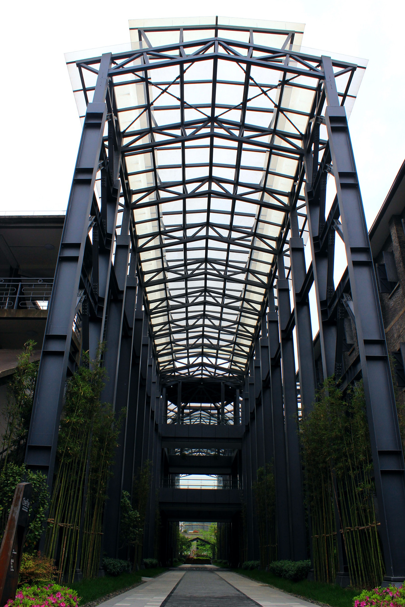 Canon EF-S 18-55mm F3.5-5.6 IS II sample photo. 杭州丝绸厂旧址 photography
