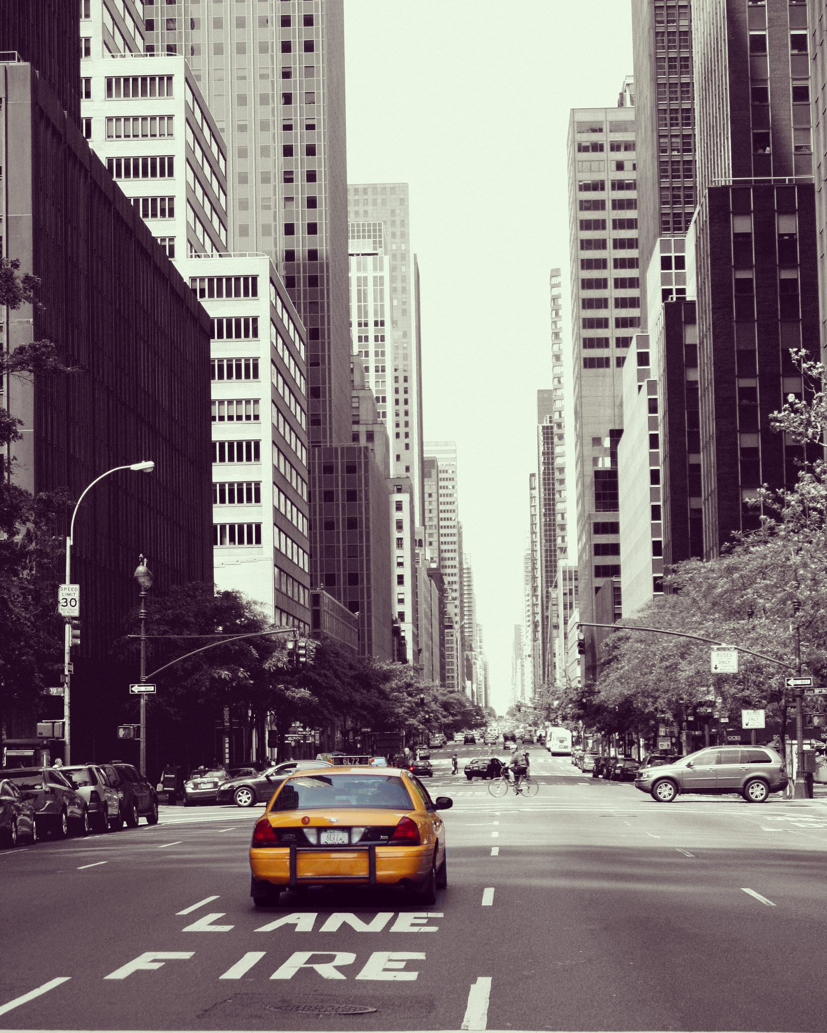 Canon 18-50mm sample photo. New york 2011 photography