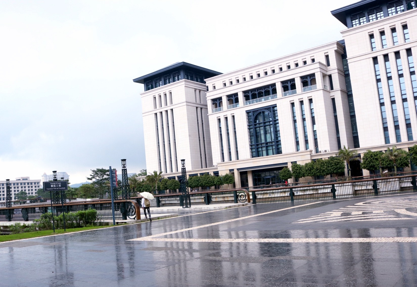 Canon EOS 760D (EOS Rebel T6s / EOS 8000D) sample photo. My campus. photography